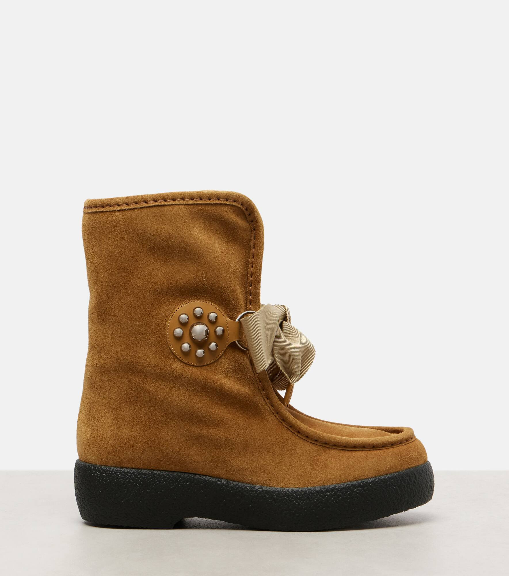 Snowish suede ankle boots - 4