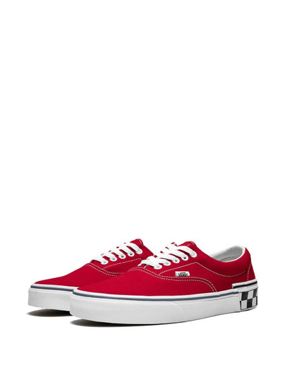 Vans Era sneakers outlook