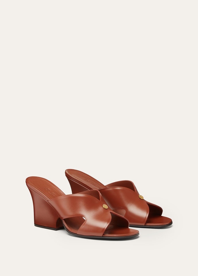 Vera Sandal - 3