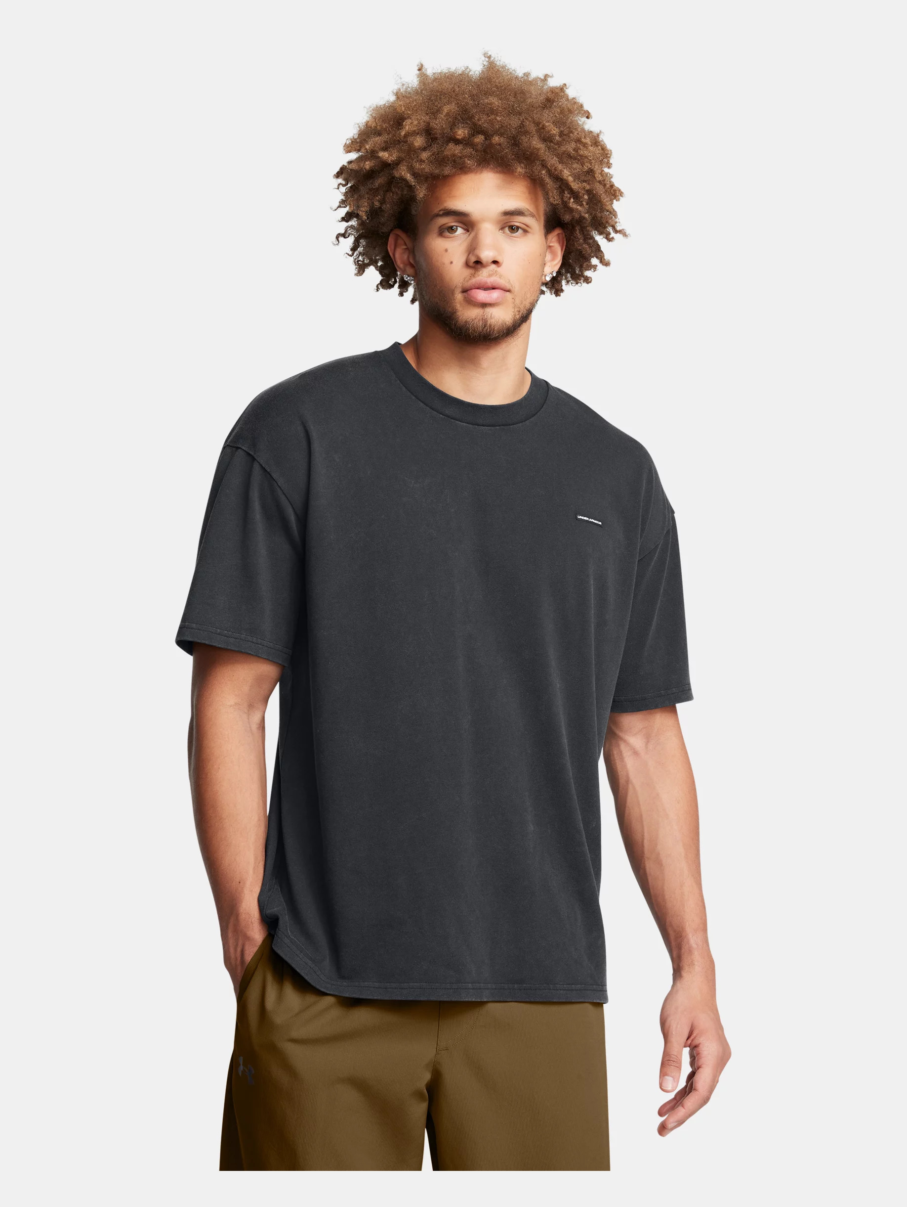 Men's UA Heavyweight Oversized Logo Wash Short Sleeve - 2