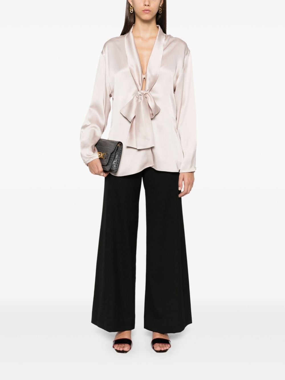 V-neck scarf shirt - 2