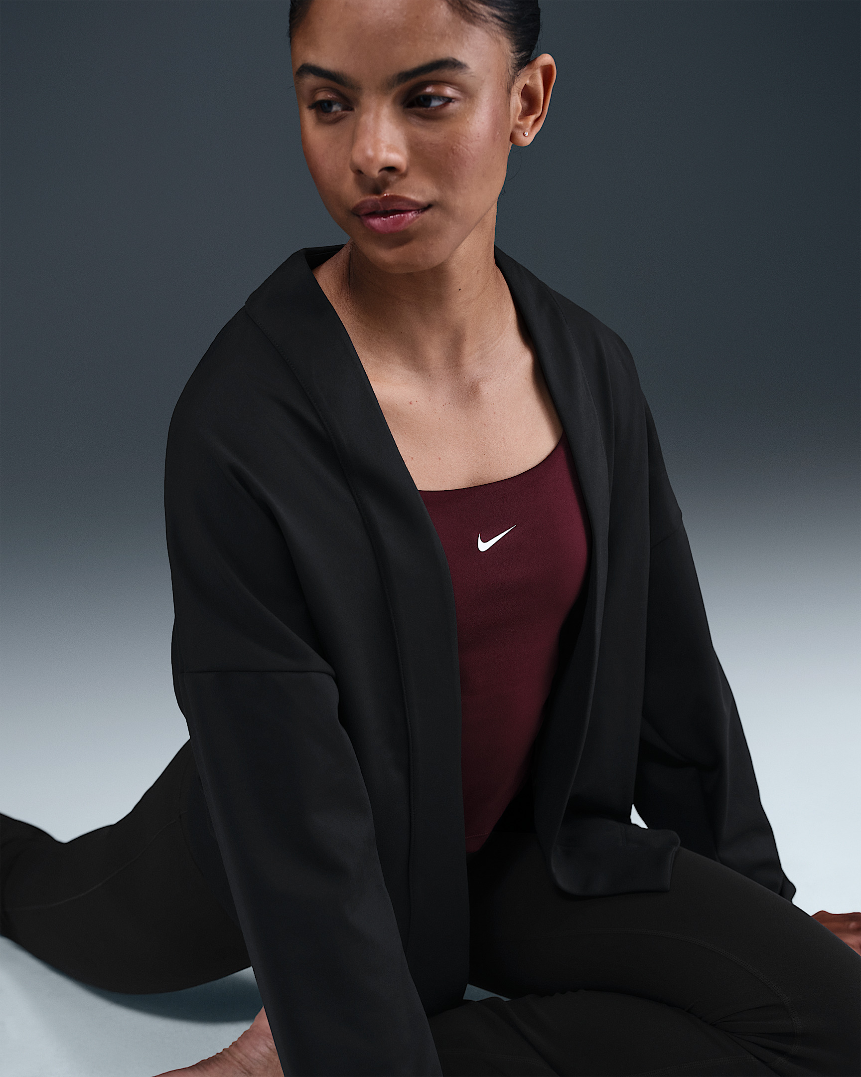 Nike Zenvy Women's Dri-FIT Oversized Cardigan - 3