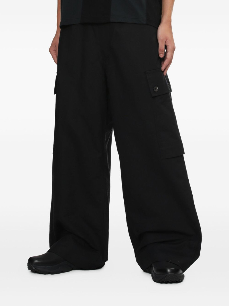 cargo-pocket trousers 3