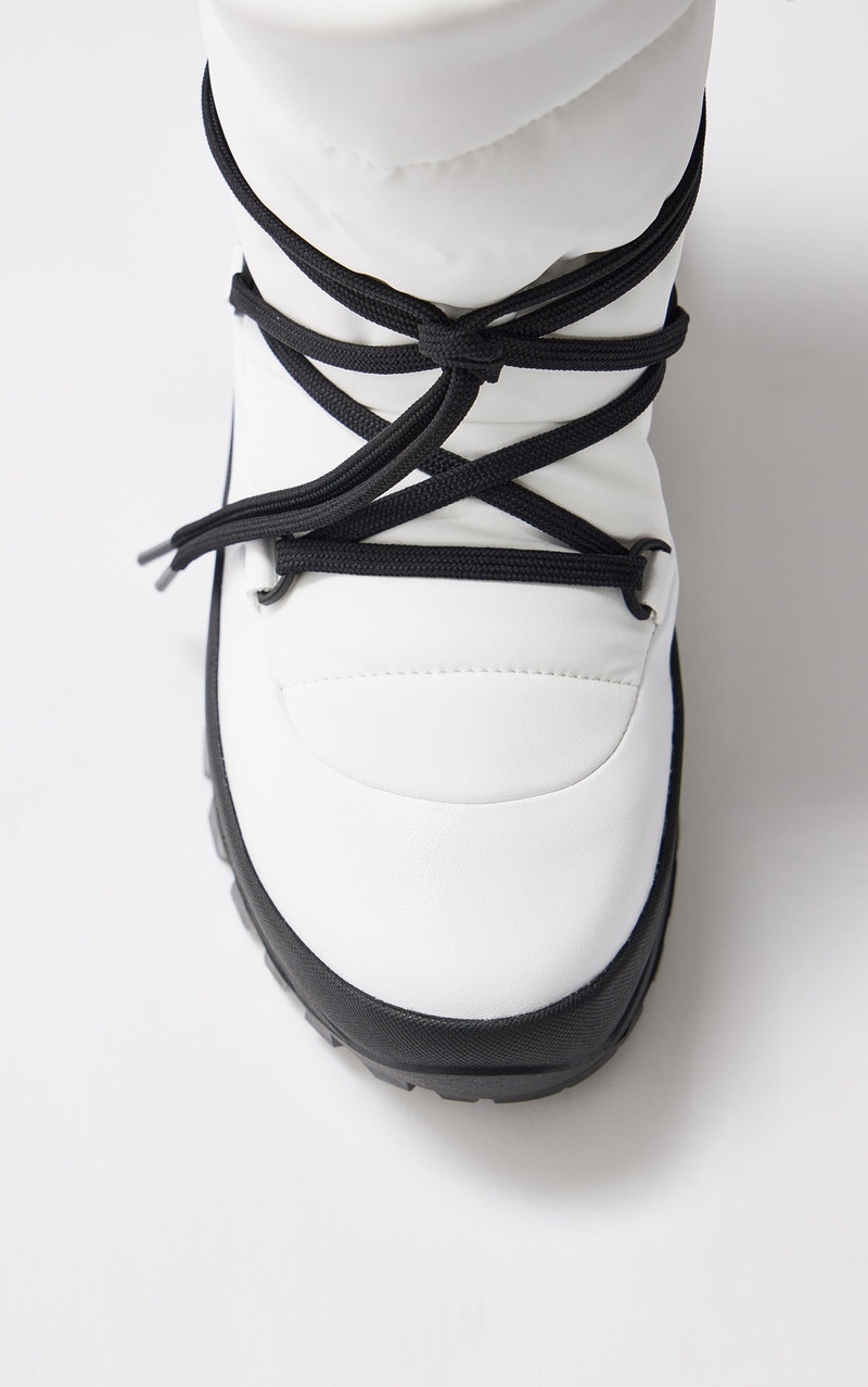 CONQUER Re-Stop ankle boot for women 8