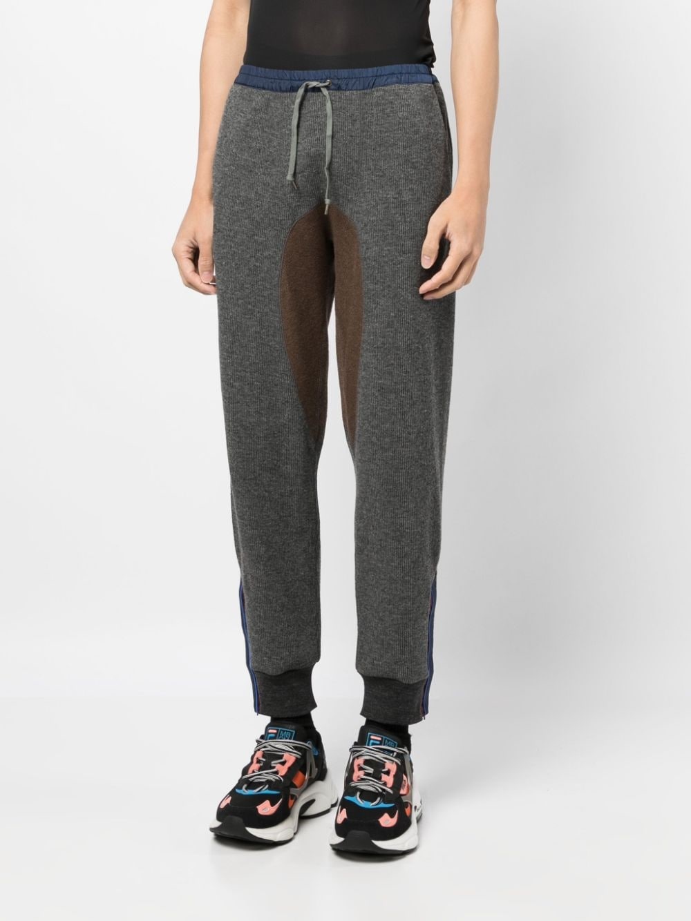 drawstring-waistband knitted trousers - 3