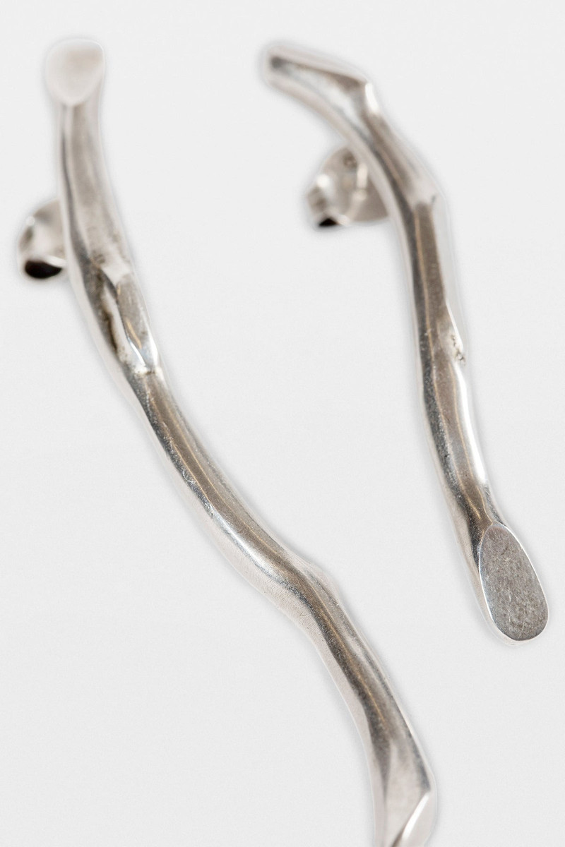 Usva Futuristic Fine Thorn Earrings 3