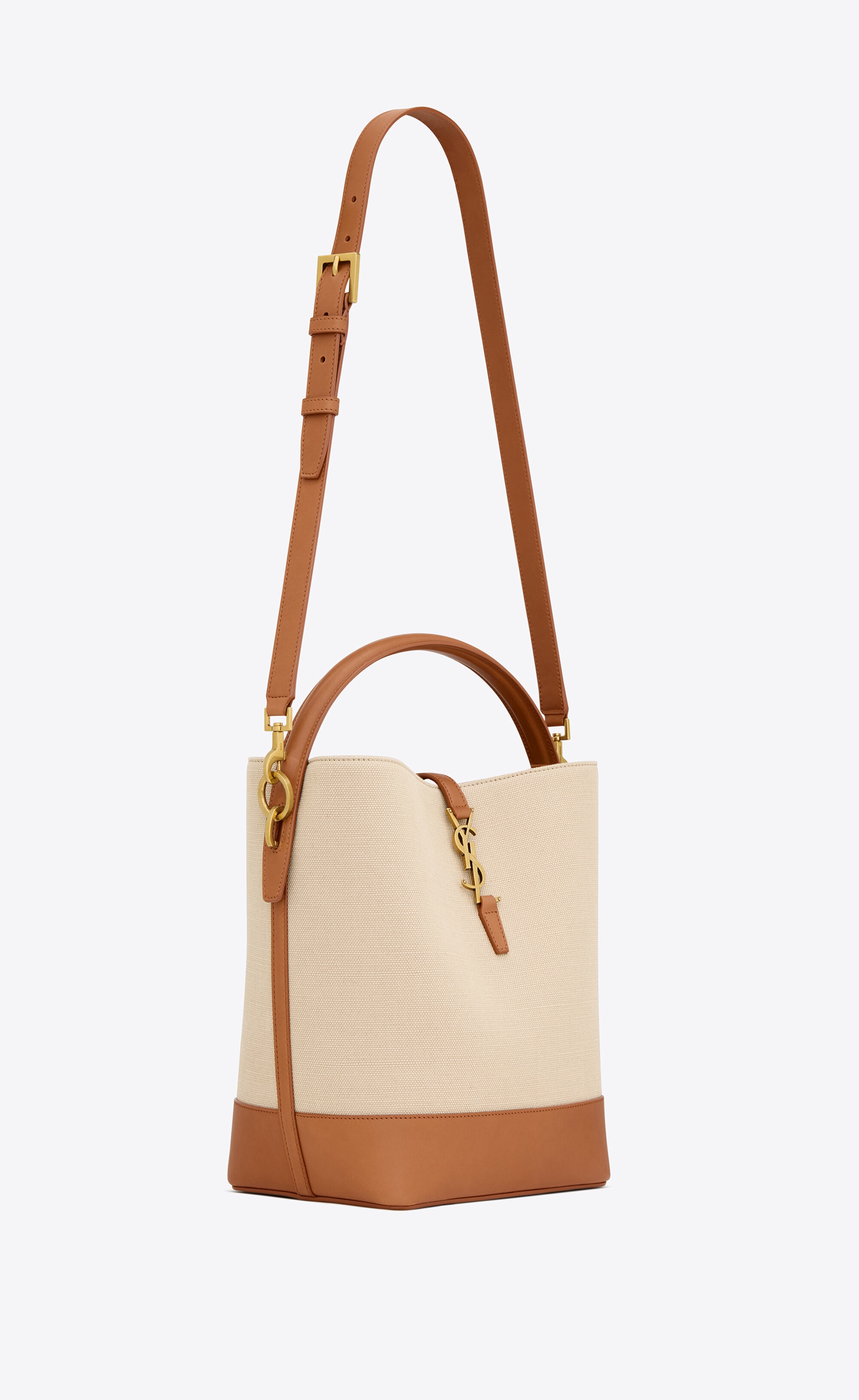 le 37 in canvas and leather - 7