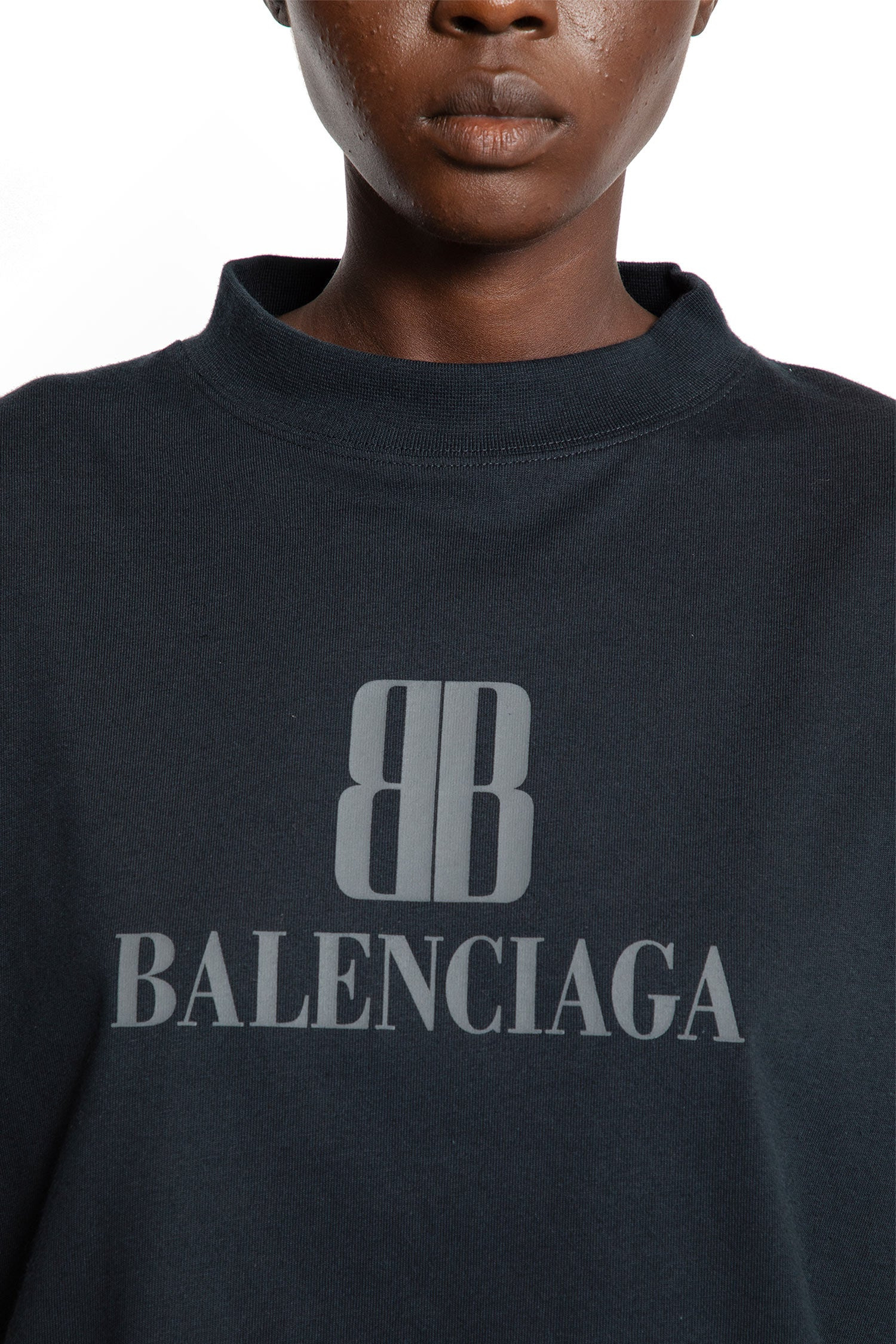 Nano-Bb-Cropped-T-Shirt - 4