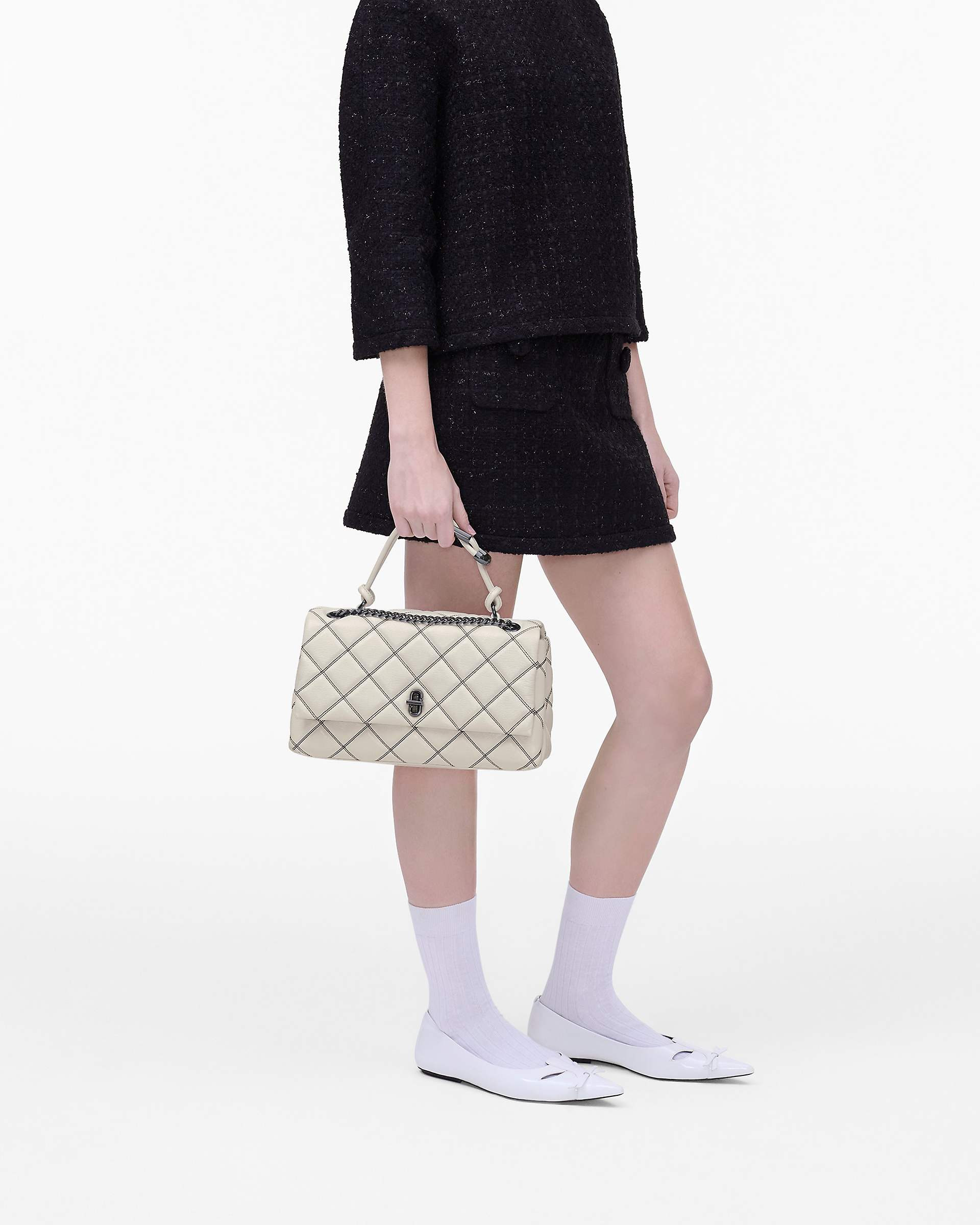 THE BI-COLOR QUILTED DUAL CONVERTIBLE SHOULDER BAG - 7