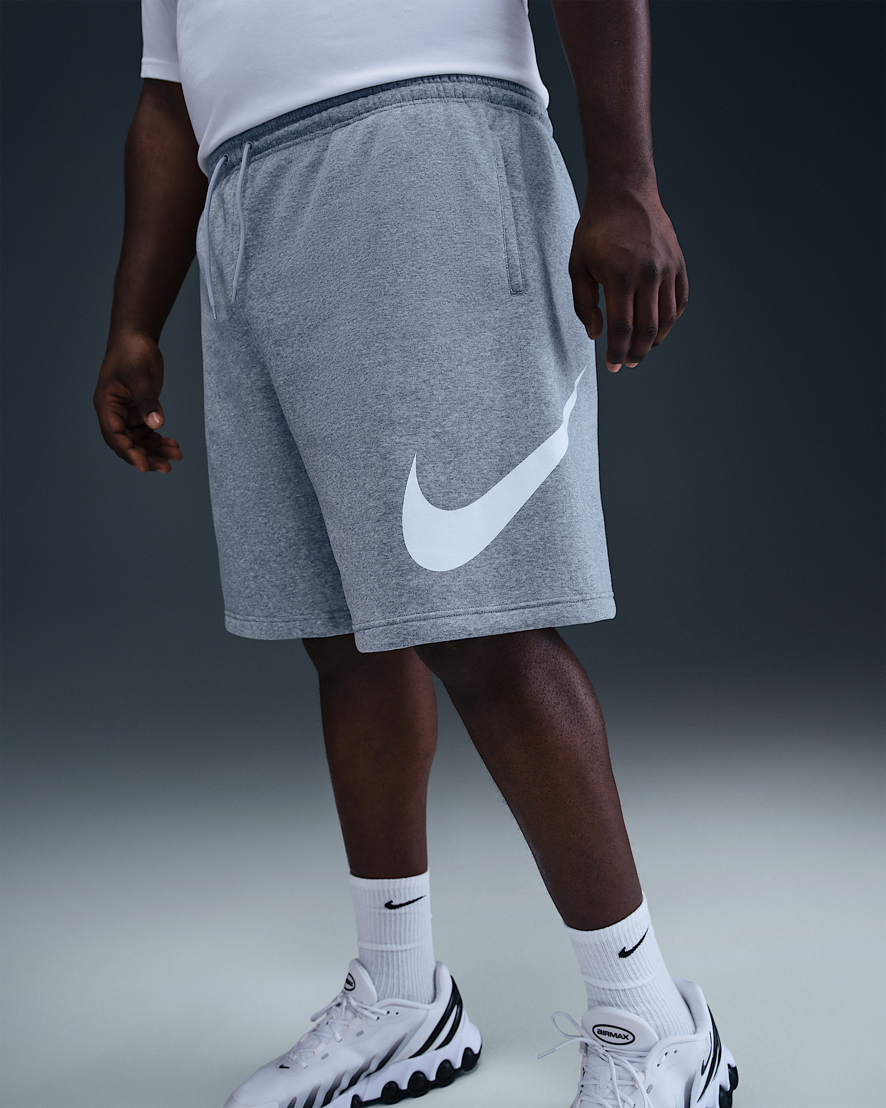 Nike Club Men's Fleece Shorts - 7