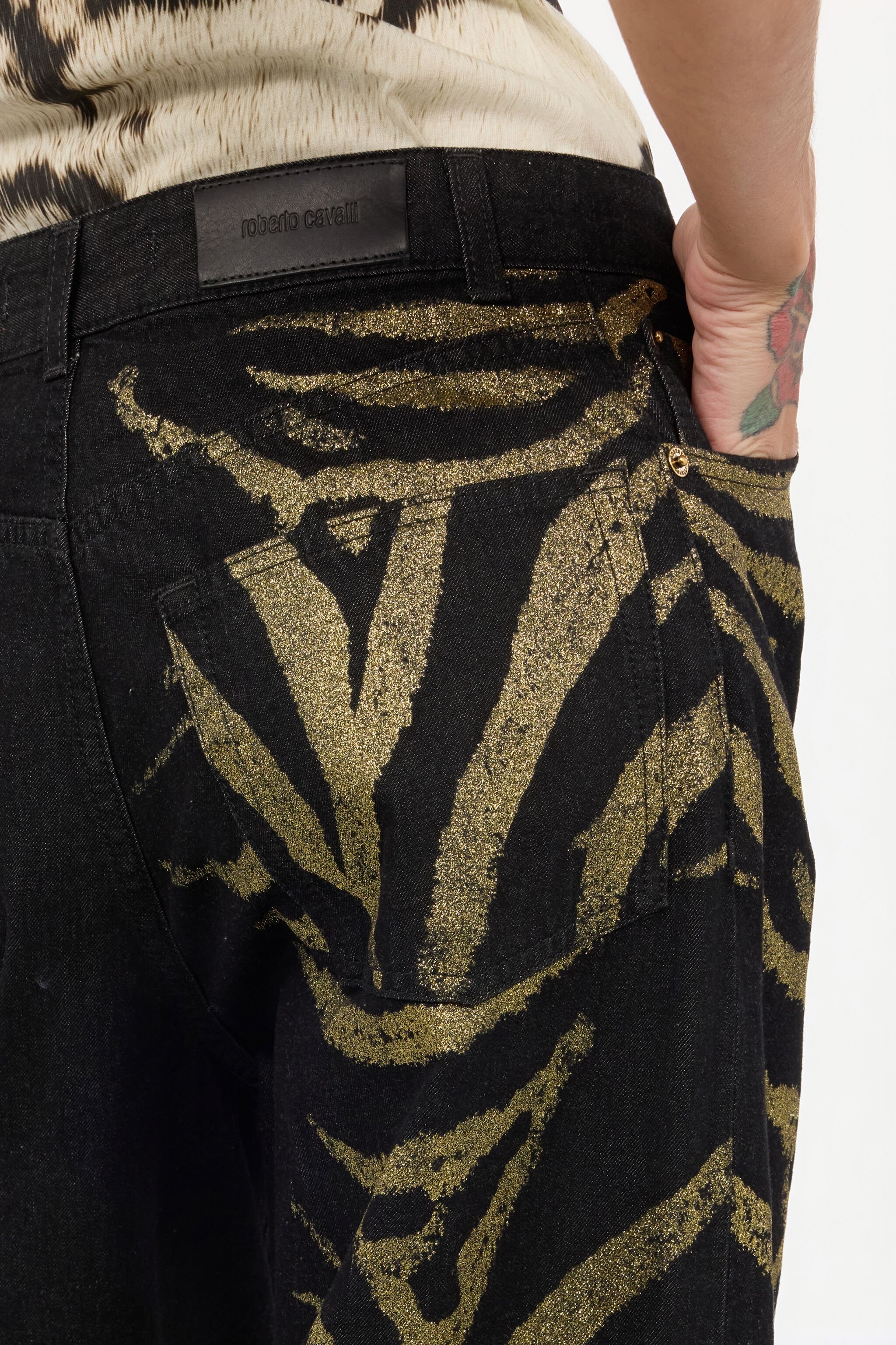 Jeans With Zebra Print On Side - 7