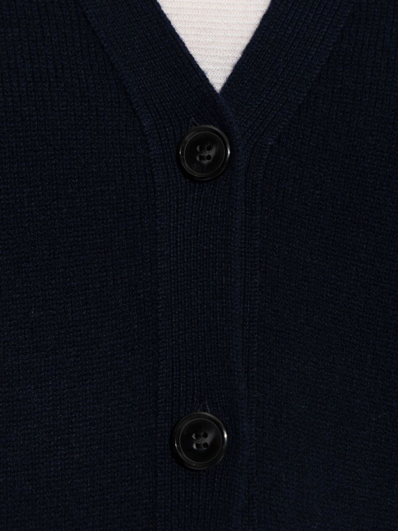 The Kellie cardigan 5