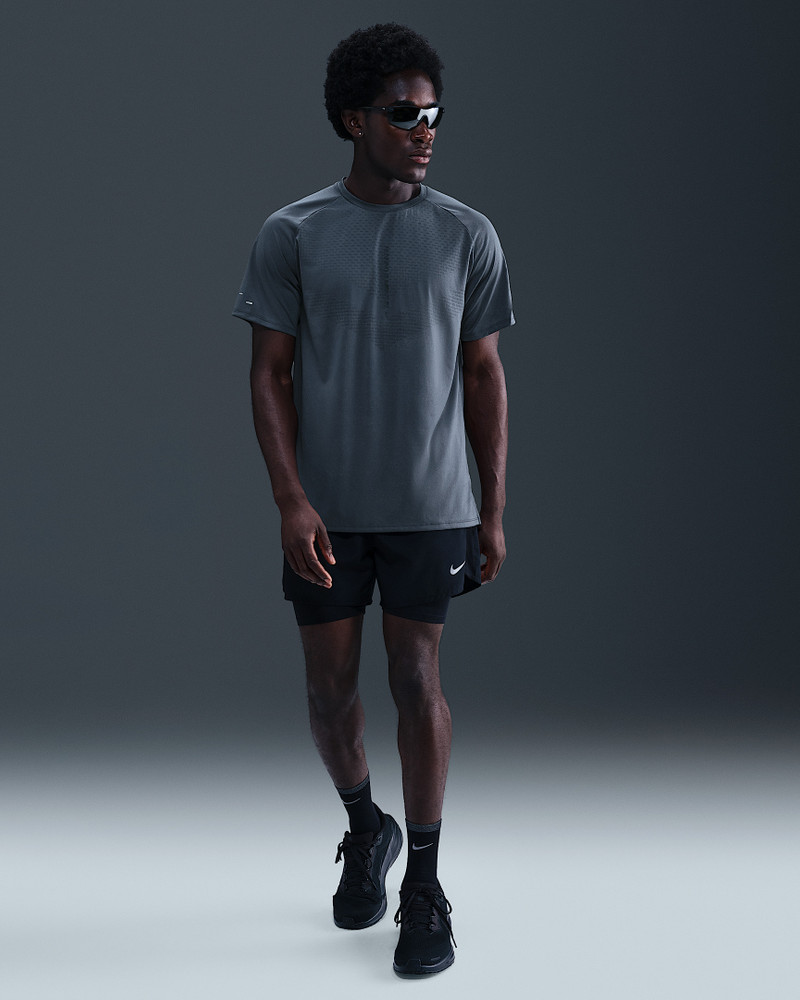 Nike Stride Men's Dri-FIT ADV Short-Sleeve Running Top with Reflective Accents 4