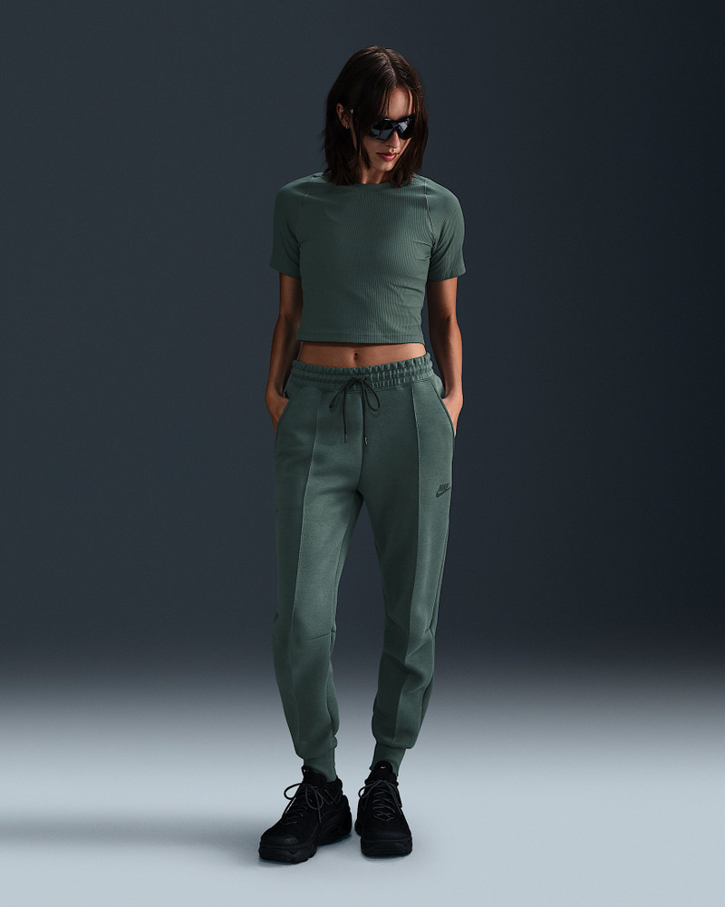 Nike Sportswear Tech Fleece Women's Mid-Rise Joggers 1