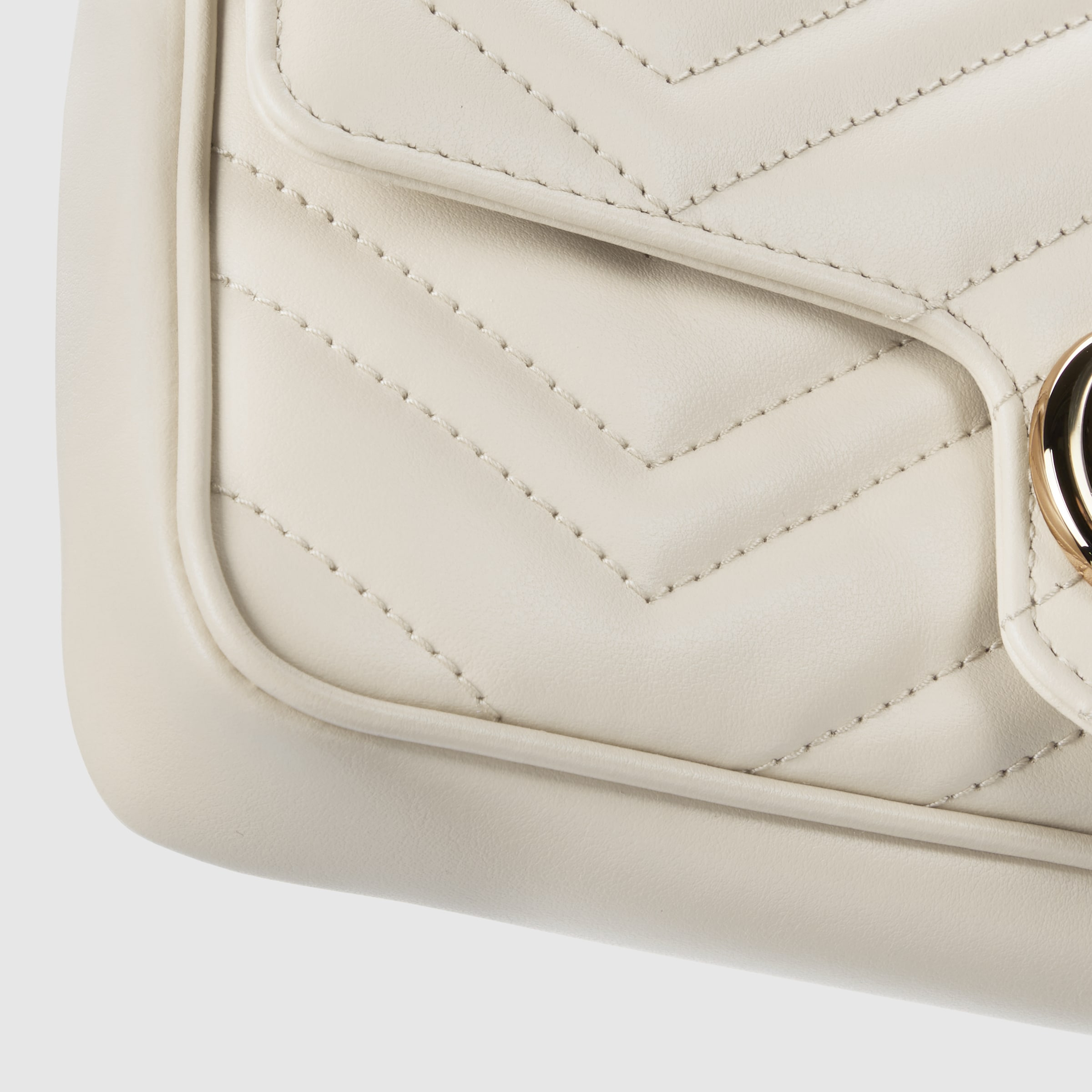 GG Marmont small shoulder bag - 7