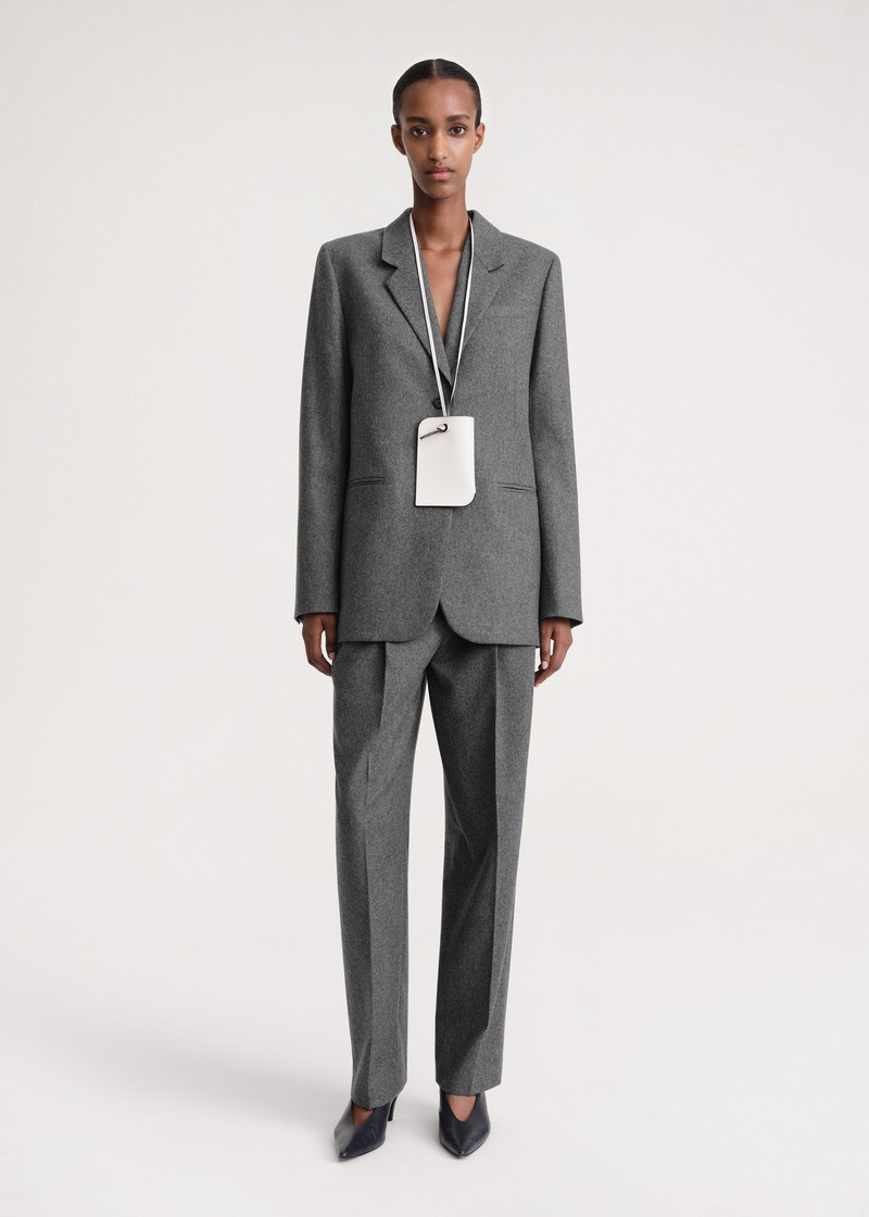 Pocket leather pouch milk 3