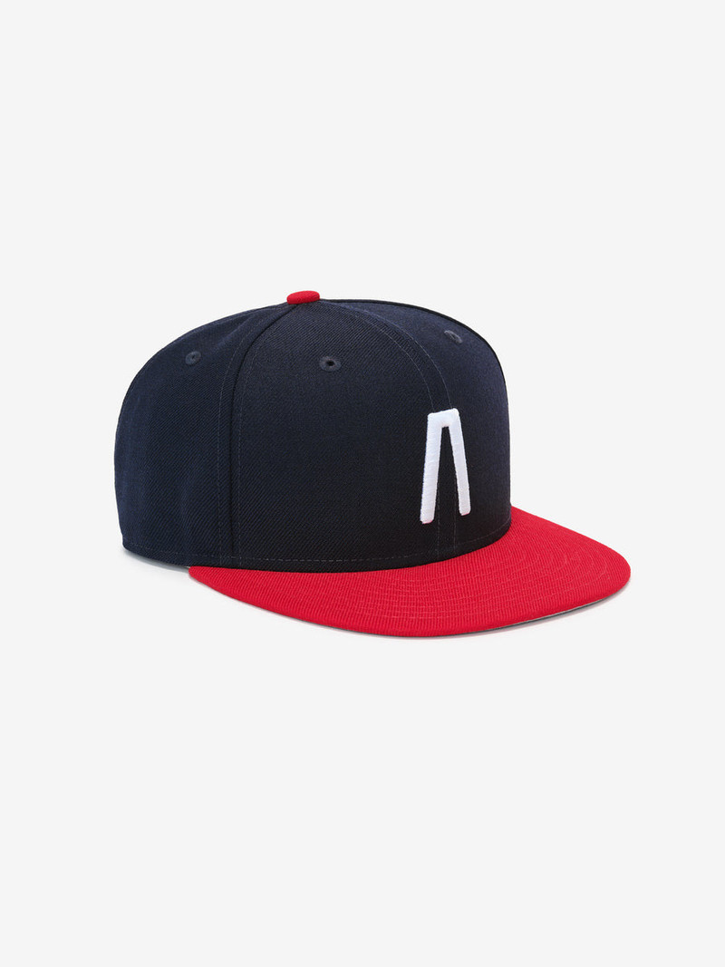 ESSENTIALS Fear of God Essentials MLB 59Fifty Cap outlook