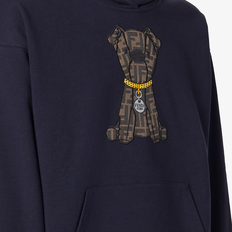 Sweatshirt 3