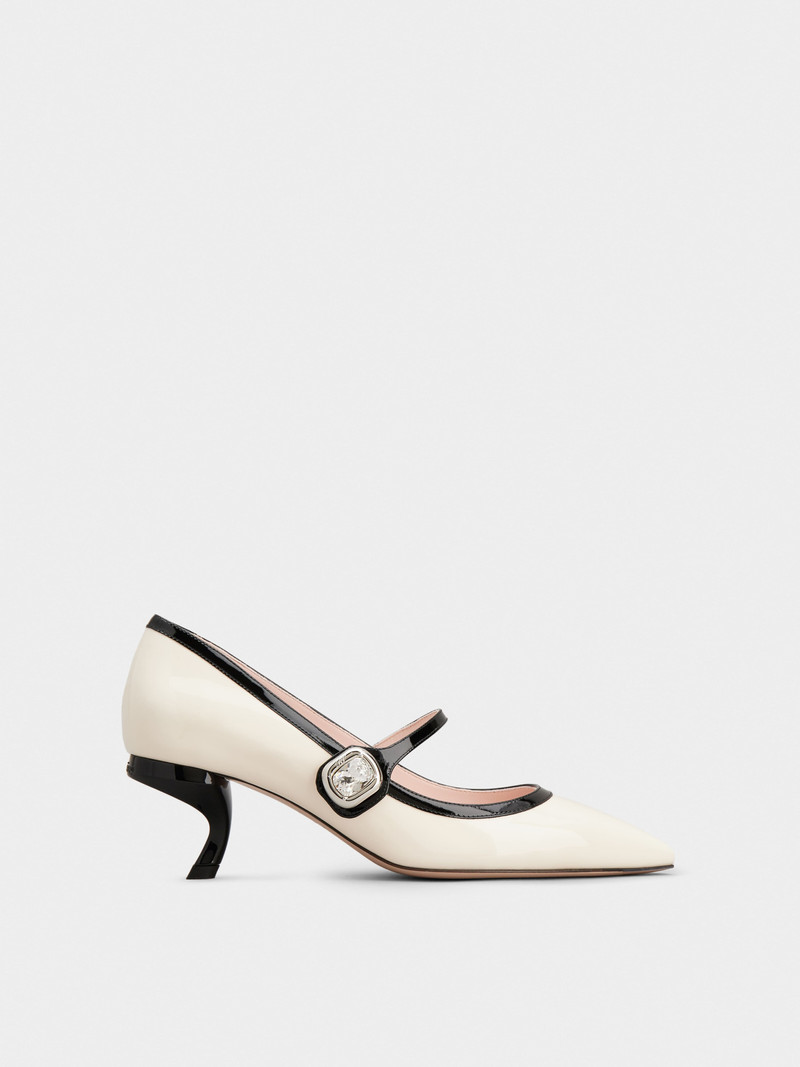 Mary Jane Virgule Pumps in patent leather 1