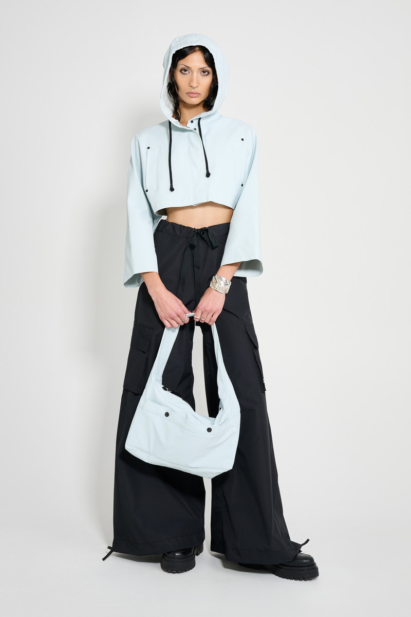 Lilla Tre Cropped Raincoat Frost Grey 1