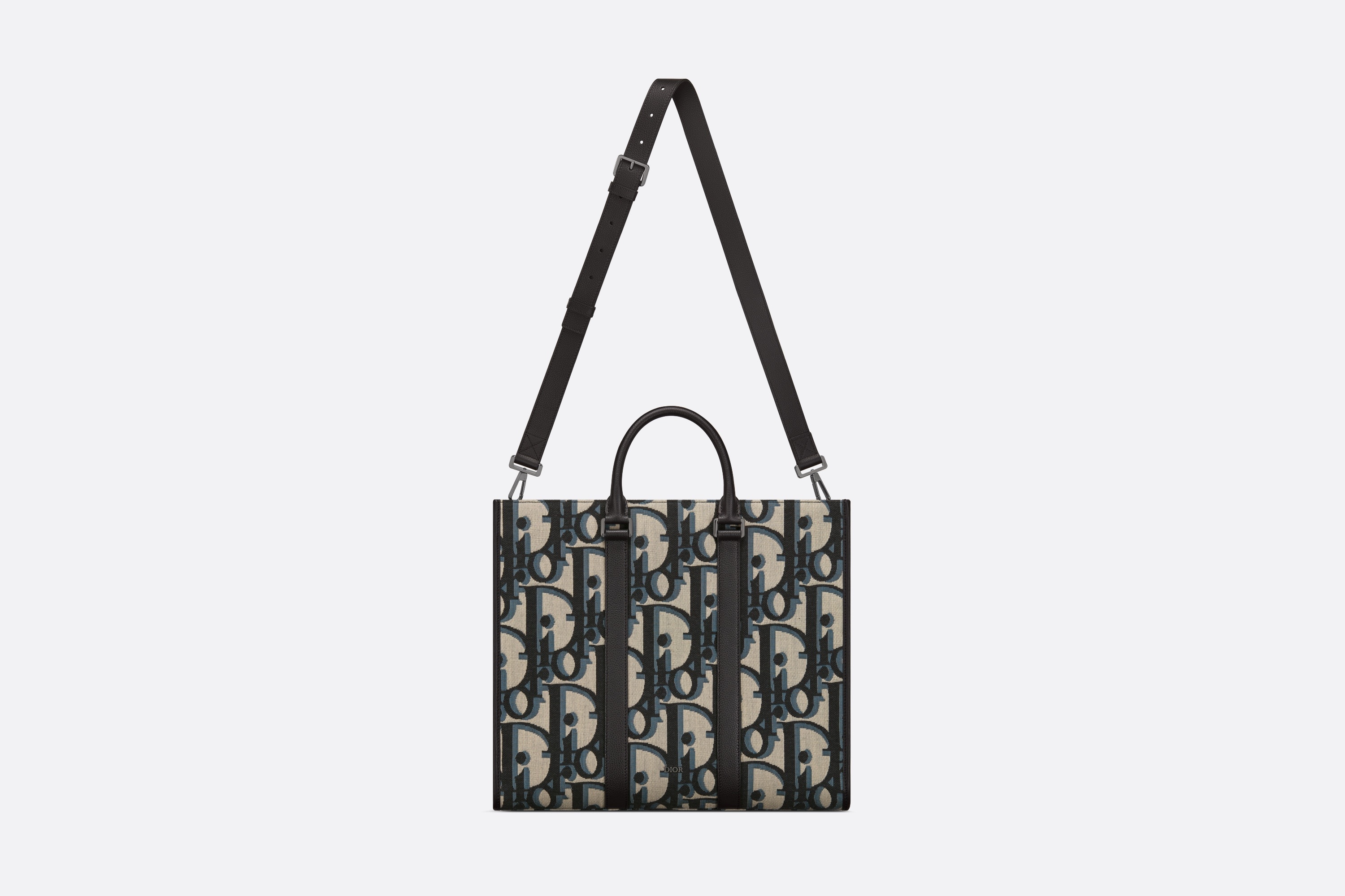 【無料郵送/関税込/正規品】 Dior East-West Tote Bag With Stra Dior East-West Tote Bag | REVERSIBLE