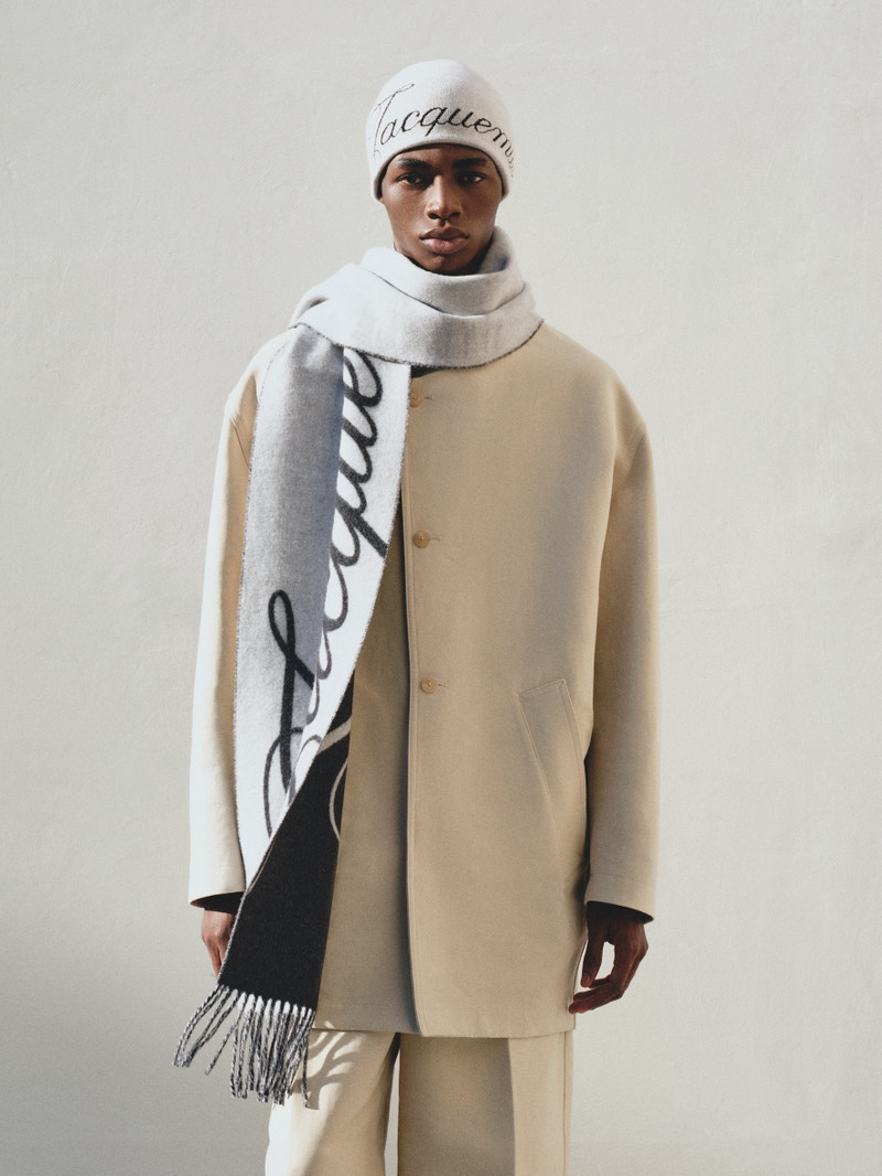 JACQUEMUS The Atelier scarf outlook