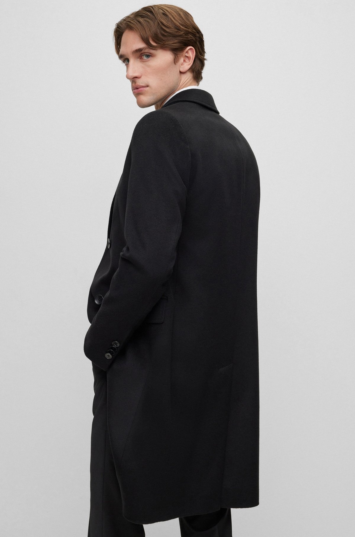 DOUBLE-BREASTED COAT IN WOOL AND CASHMERE - 7
