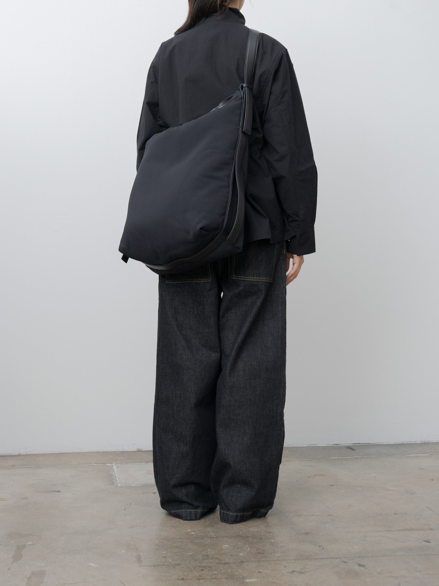 Airport Bag - Black - 4