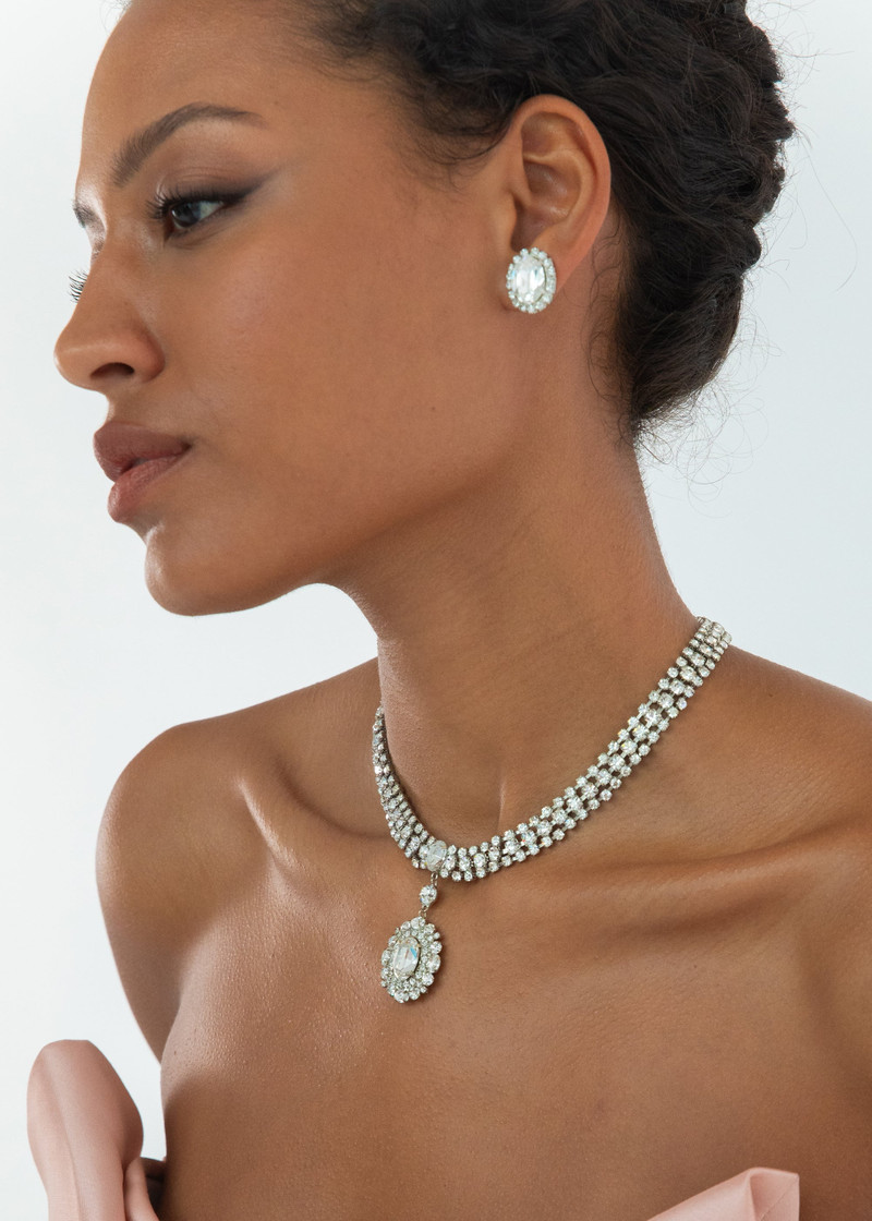 Jennifer Behr Sylvie Necklace outlook