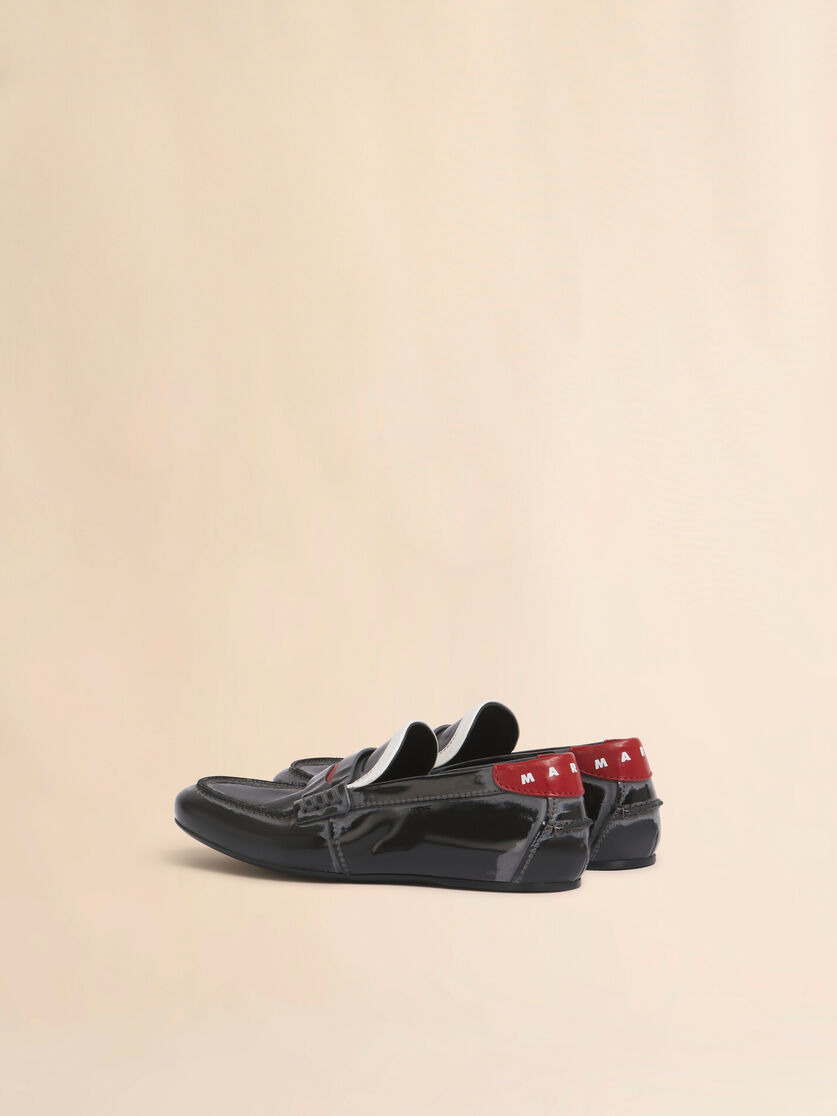 BLACK LEATHER MOCCASIN WITH LOGO TAB - 3