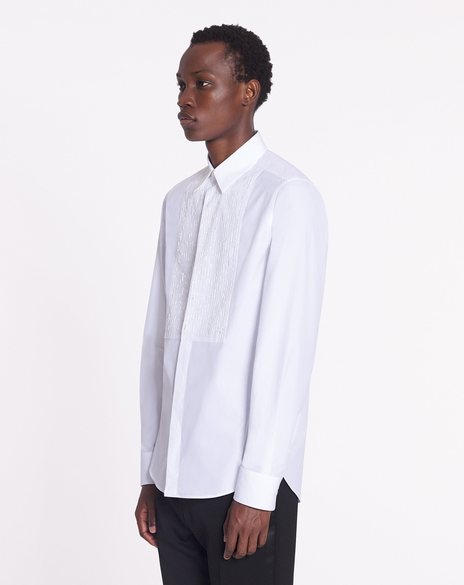 FITTED SHIRT WITH AN EMBROIDERED BIB FRONT - 3