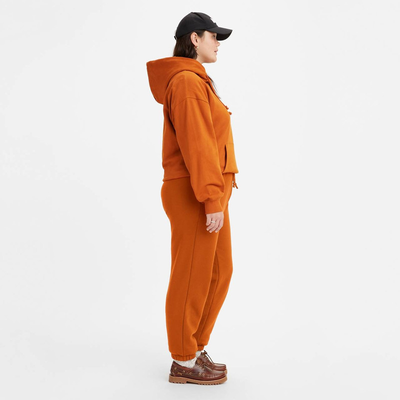 RED TAB™ SWEATPANTS 2