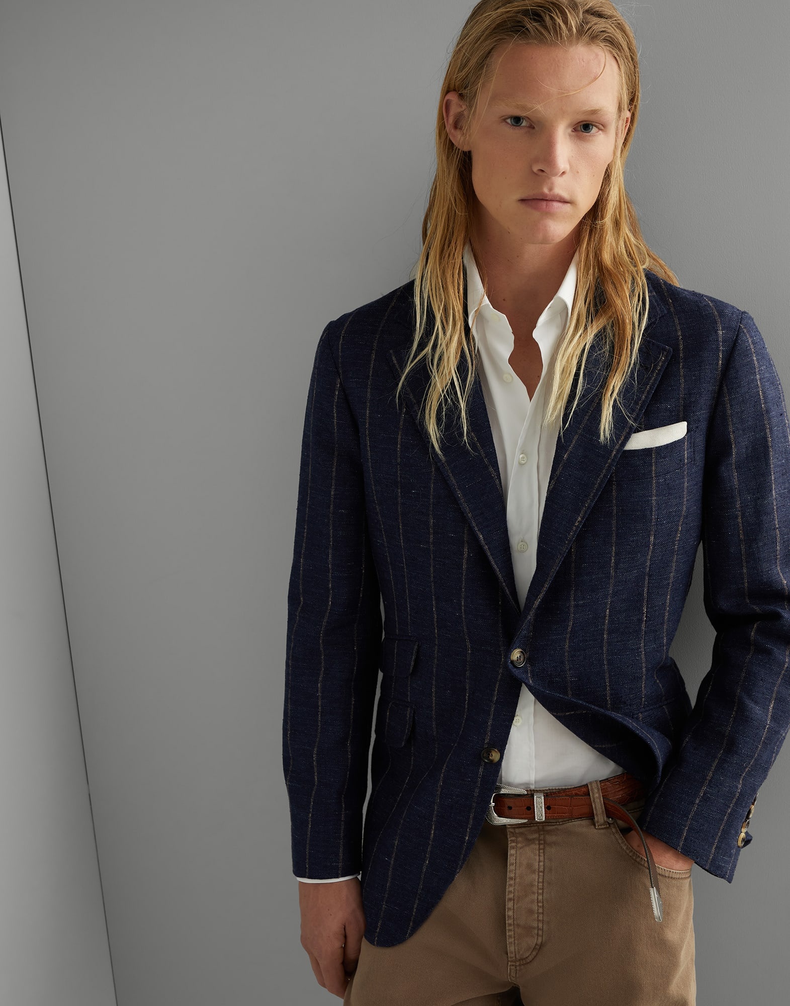 Linen, wool and silk chalk stripe deconstructed Cavallo blazer - 4