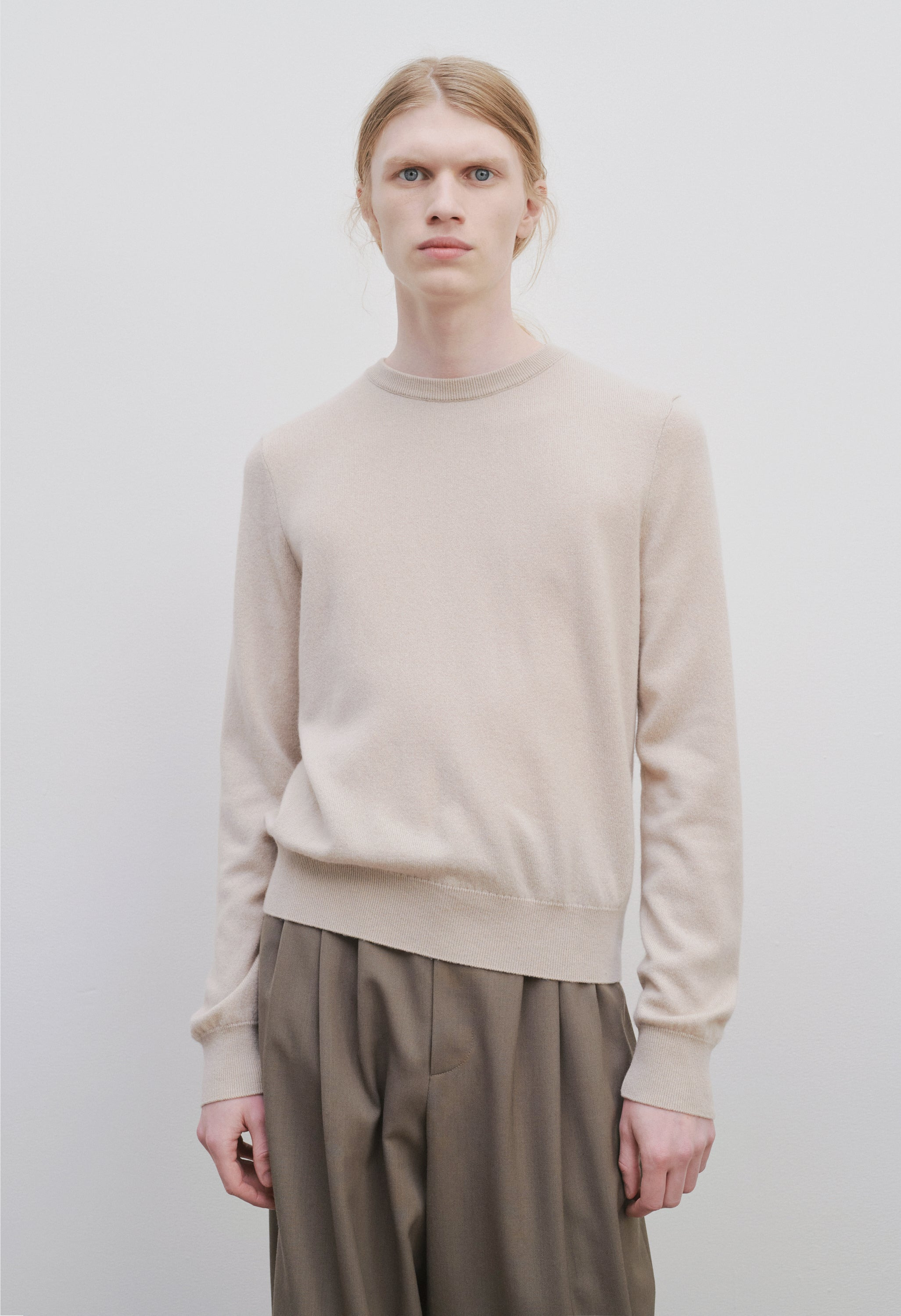Benji Sweater in Cashmere - 3