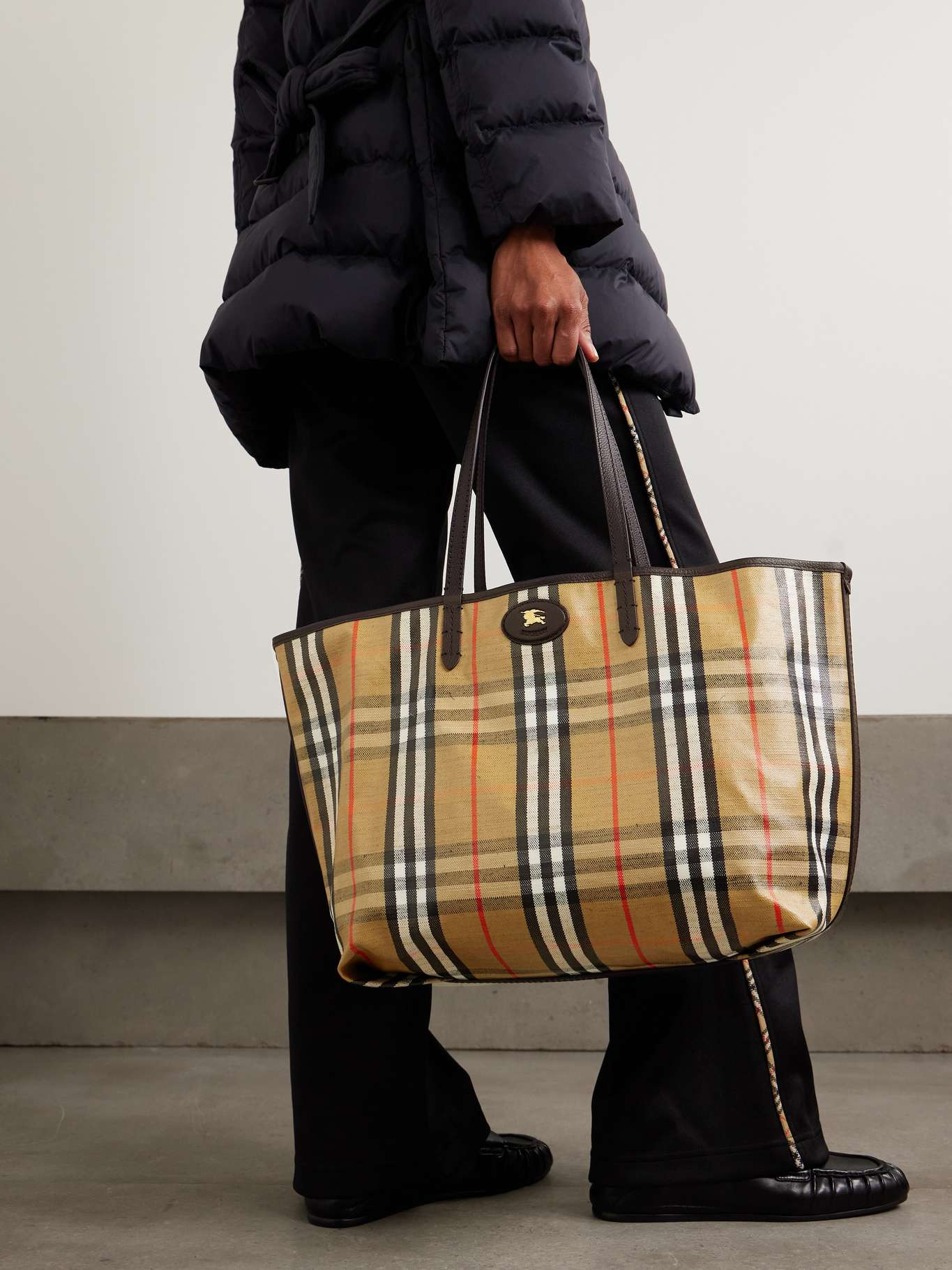 Highlands checked coated-canvas tote Sand - 2