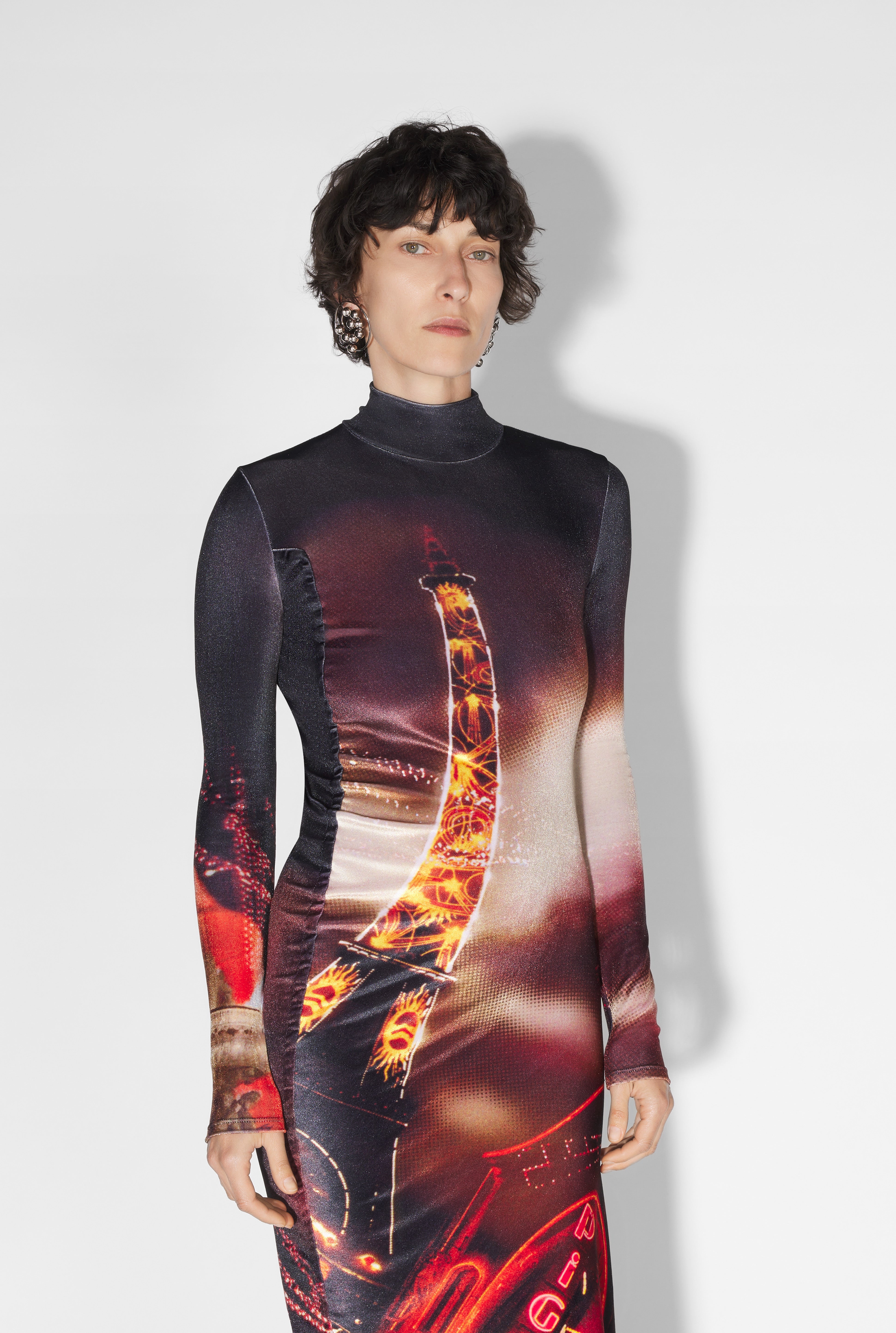 THE VELVET PIGALLE DRESS - 4