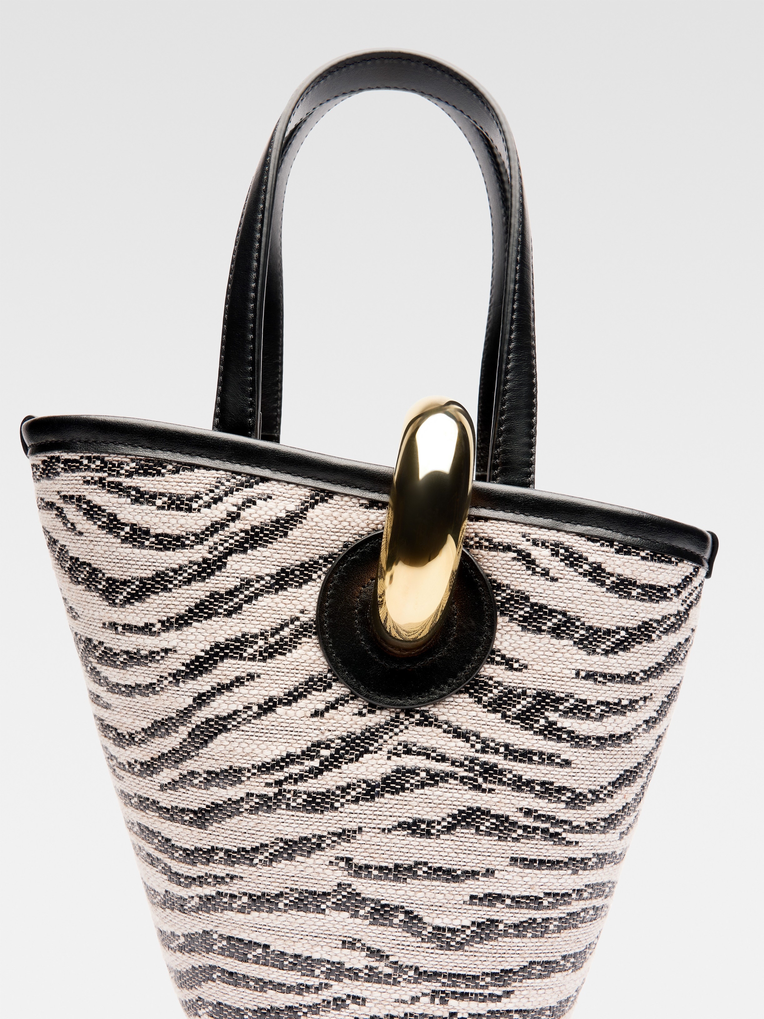 JACQUEMUS Le petit Bambola | REVERSIBLE