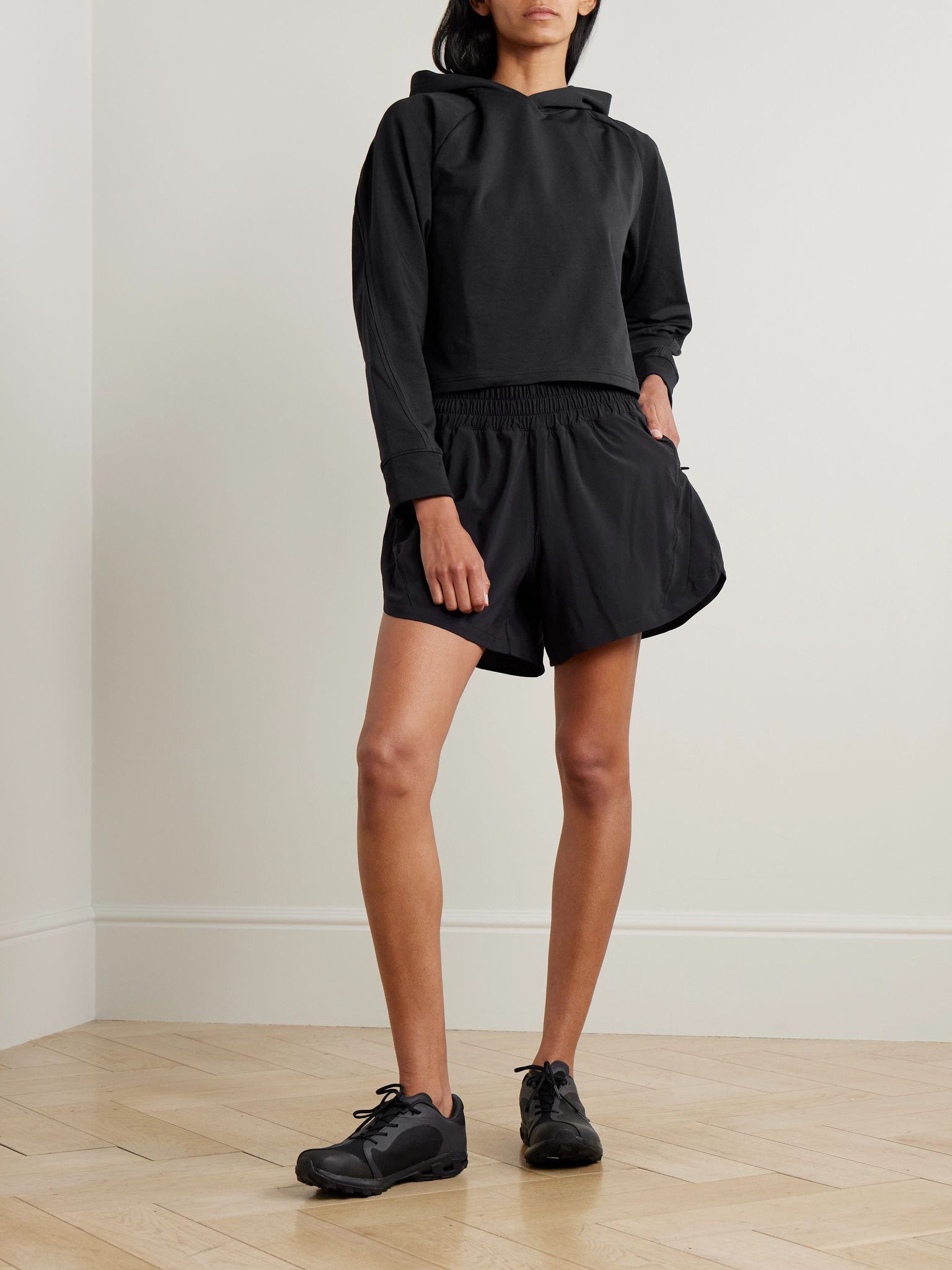Studio cropped jersey hoodie Black - 2