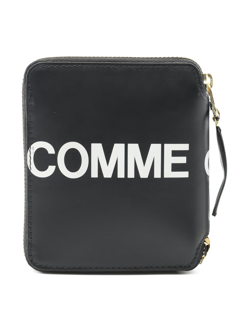 Comme Des Garçons logo-print zipped bi-fold wallet outlook