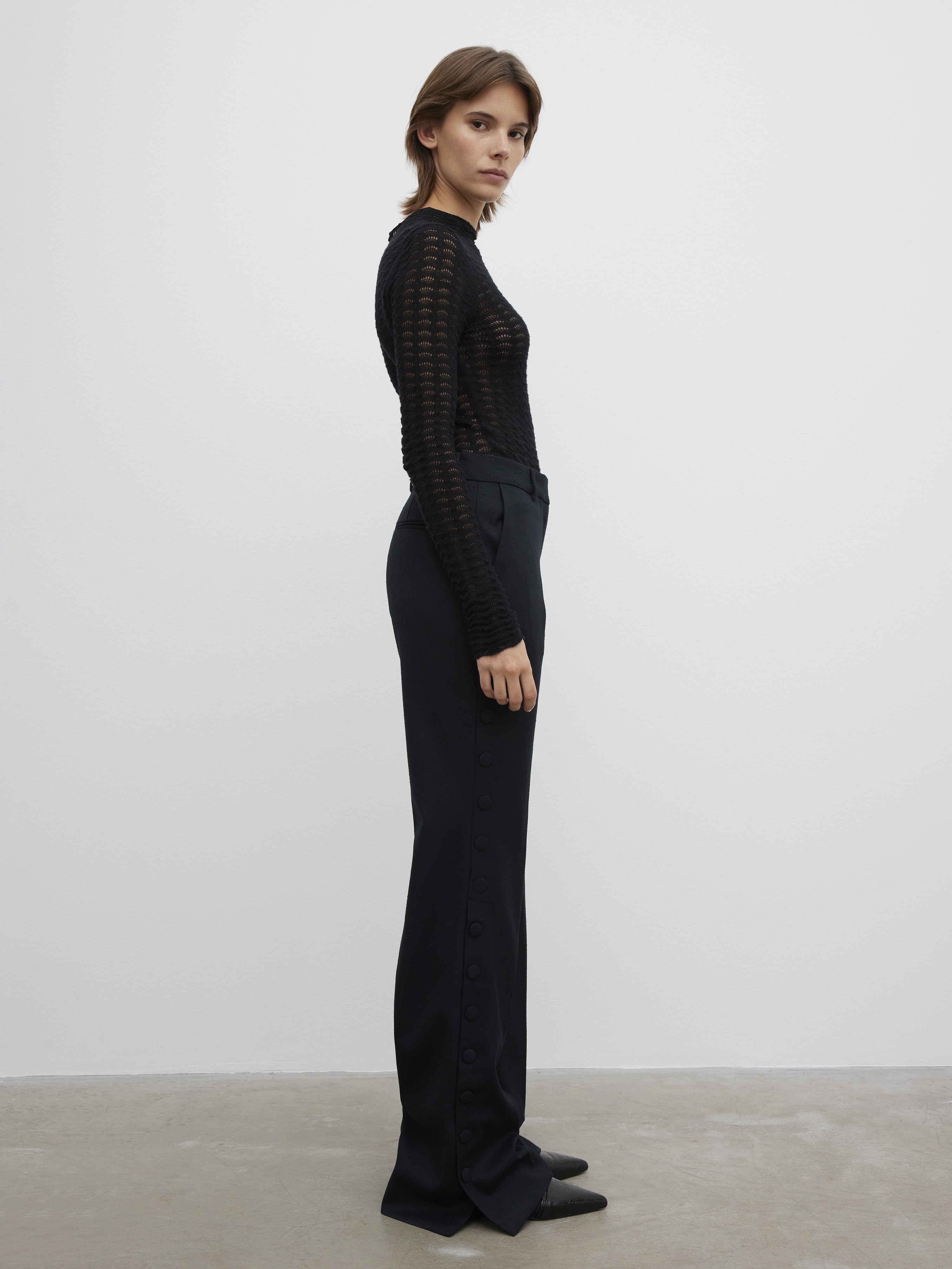 Slim button trousers - 3