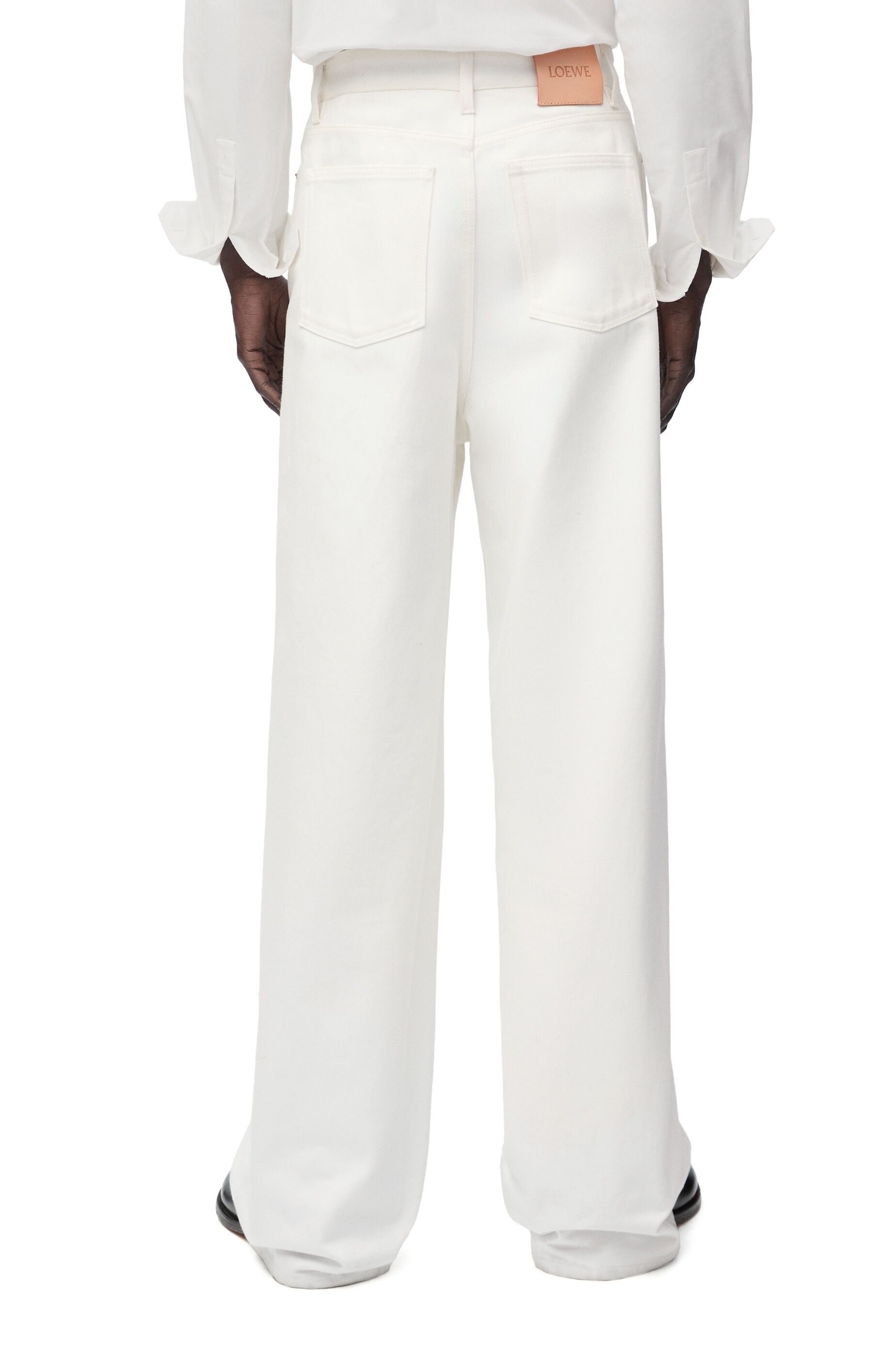 Wide leg jeans in raw denim - 4