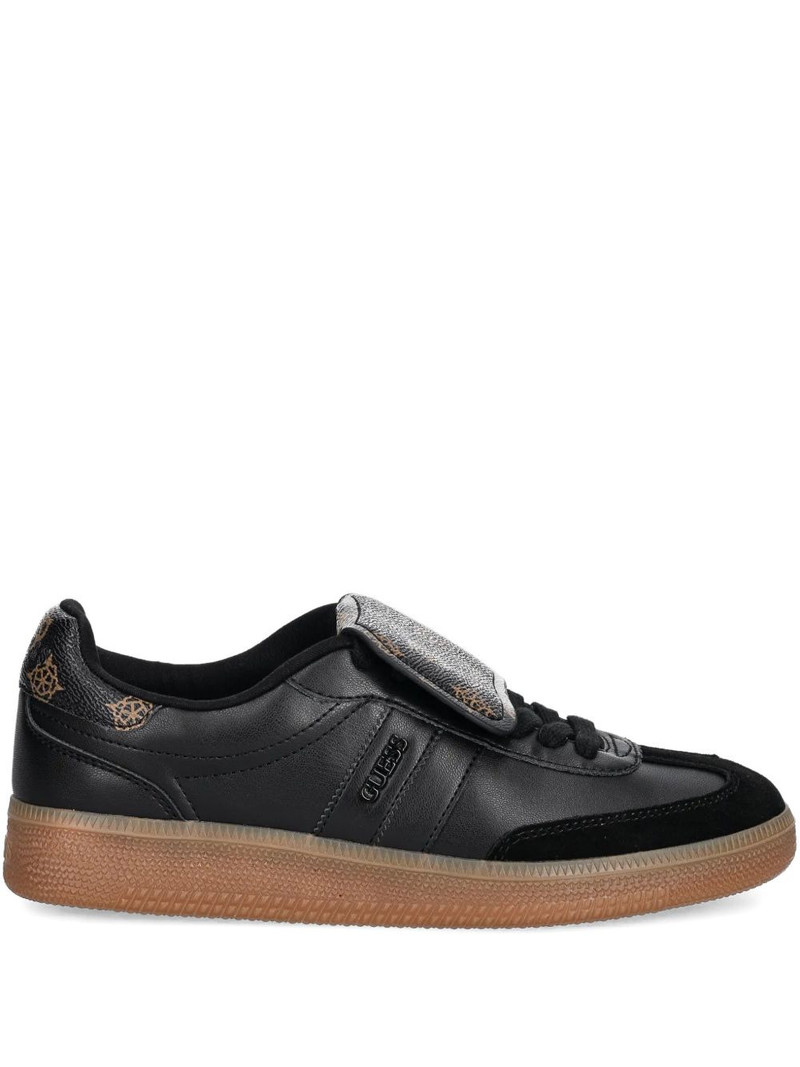 Oleeza logo-print sneakers 1