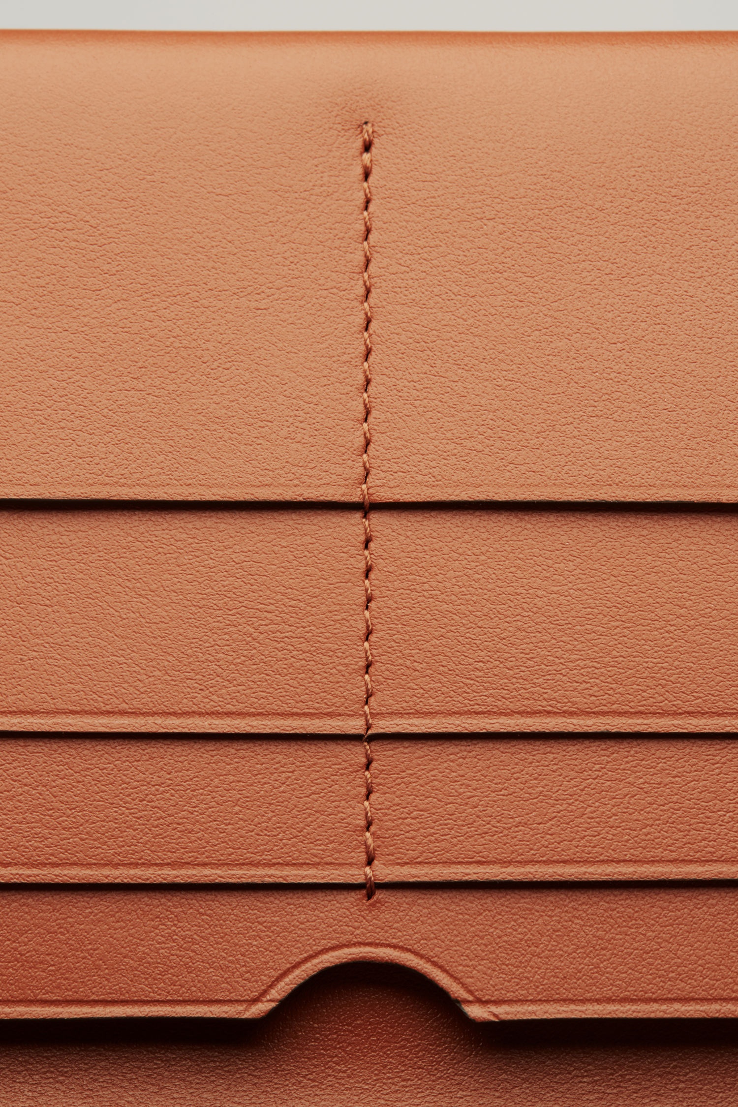 Bifold continental wallet almond brown 5