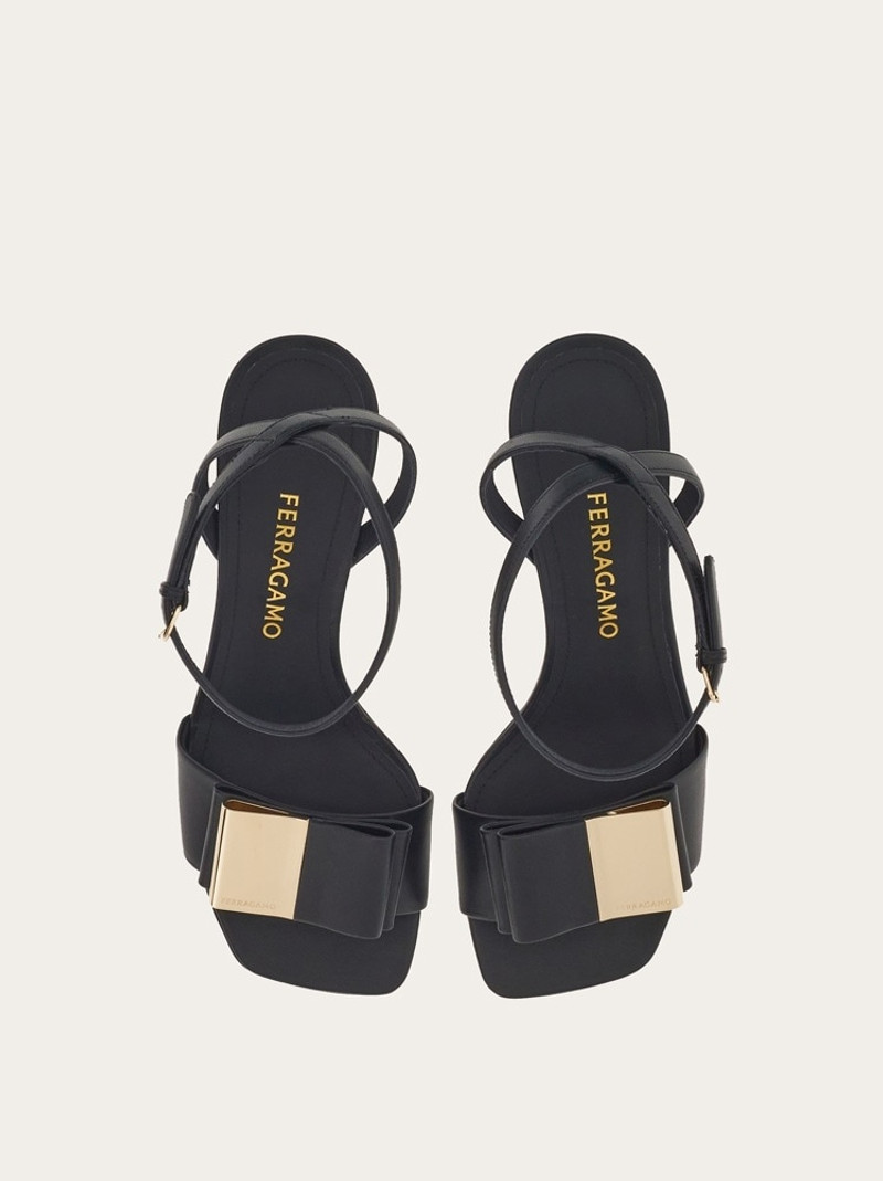 DOUBLE-BOW SANDAL 2