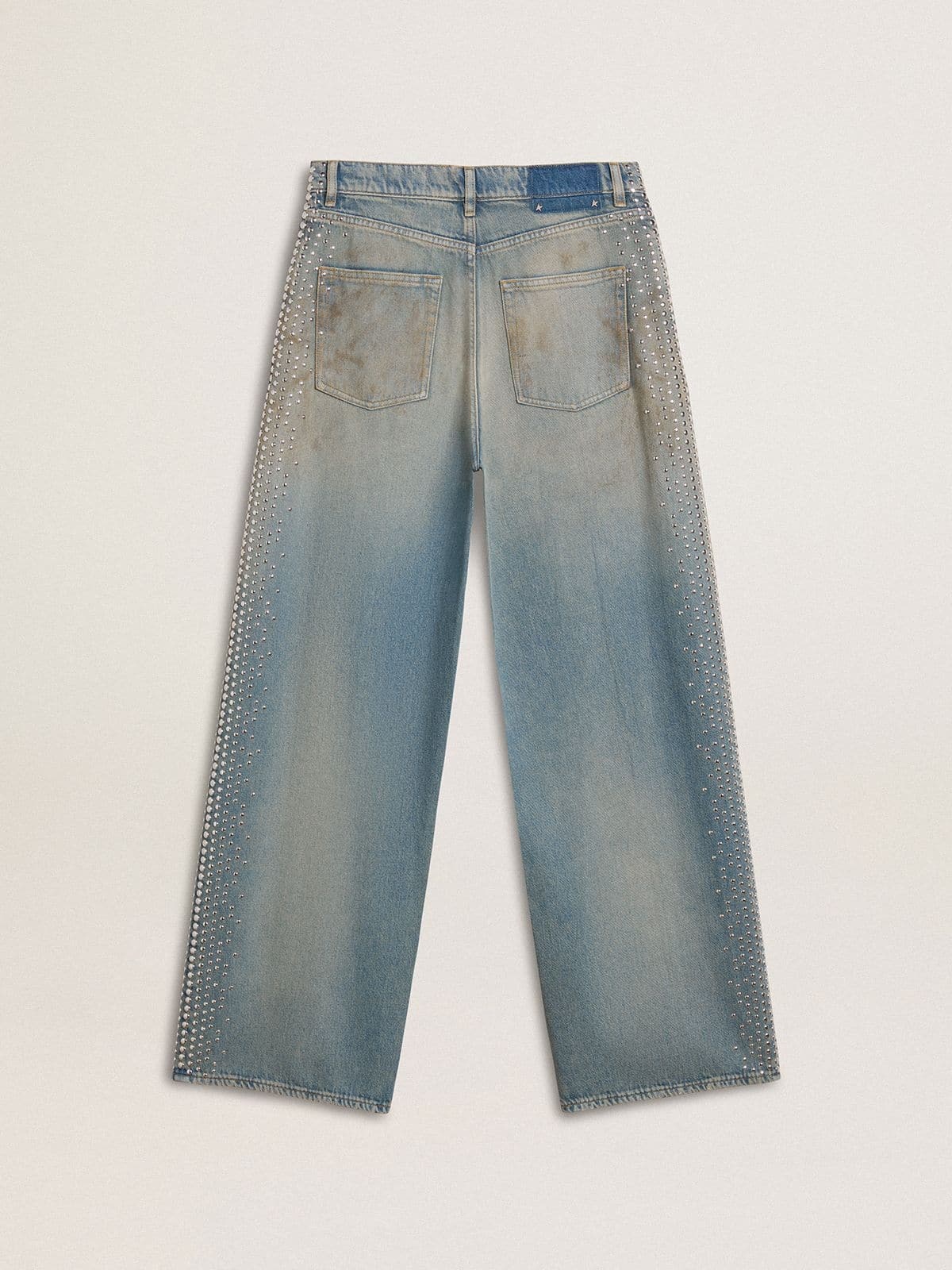 Women's boyfriend jeans with a lived-in effect sand wash and studs - 6