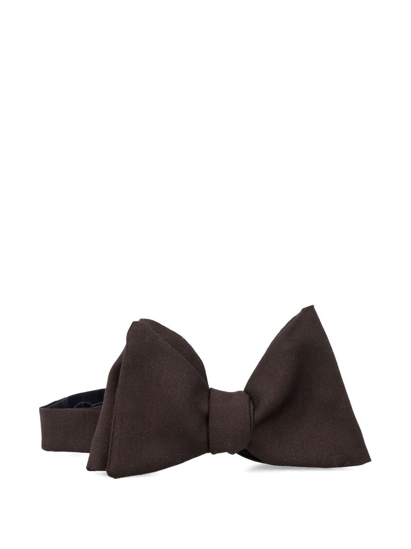 LARDINI sel-tie bow tie outlook
