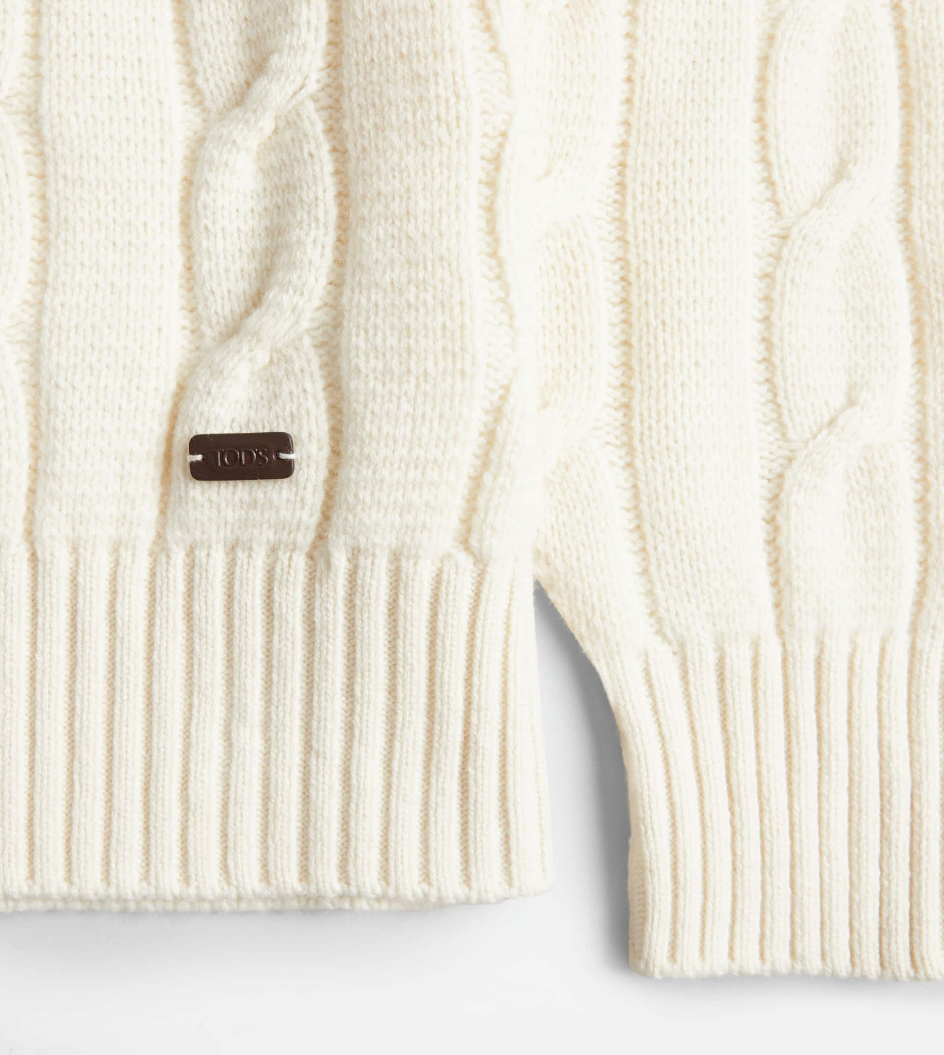 CASHMERE BLEND ROUND-NECK PULLOVER - GREY - 6