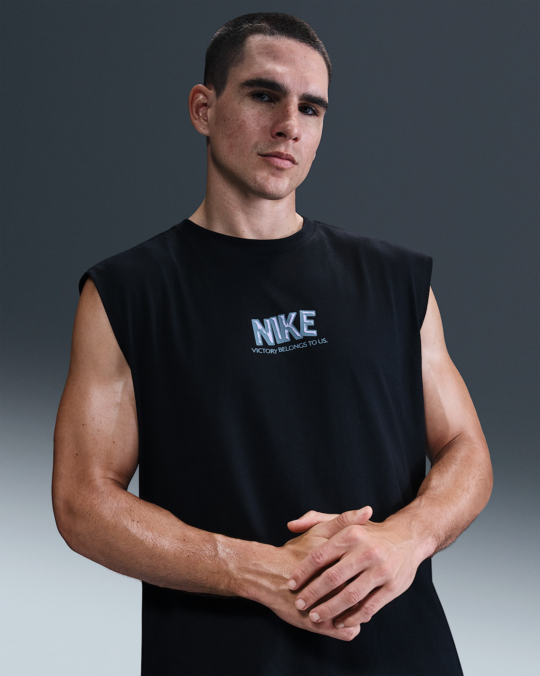 ★ Nike★ Sleeveless T-shirt M Black HJ3688010 HJ3688-010 Amazon.com: Nike Men's Team Legend Sleeveless Tank Crew (US