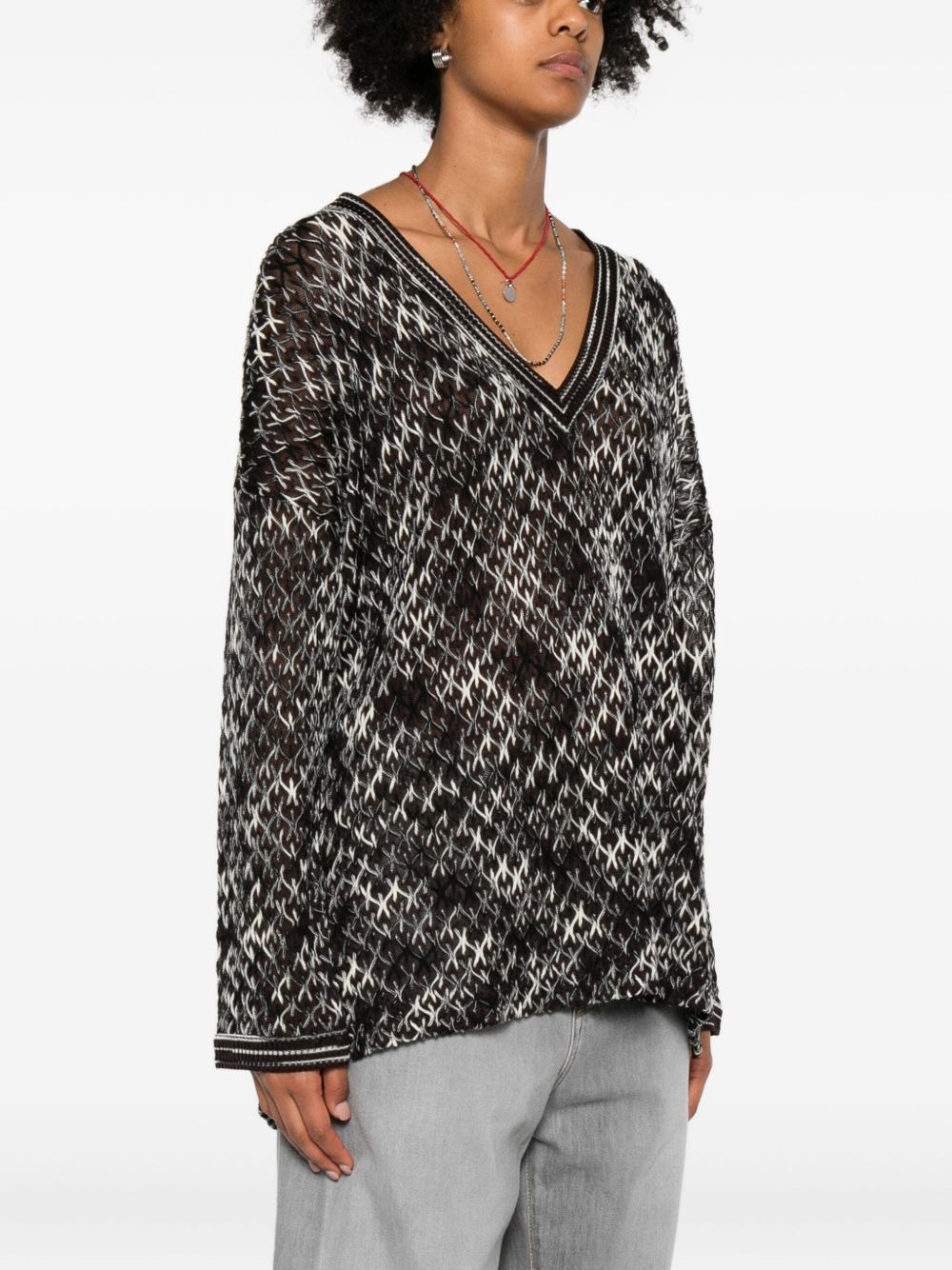 geometric-pattern V-neck sweater - 3
