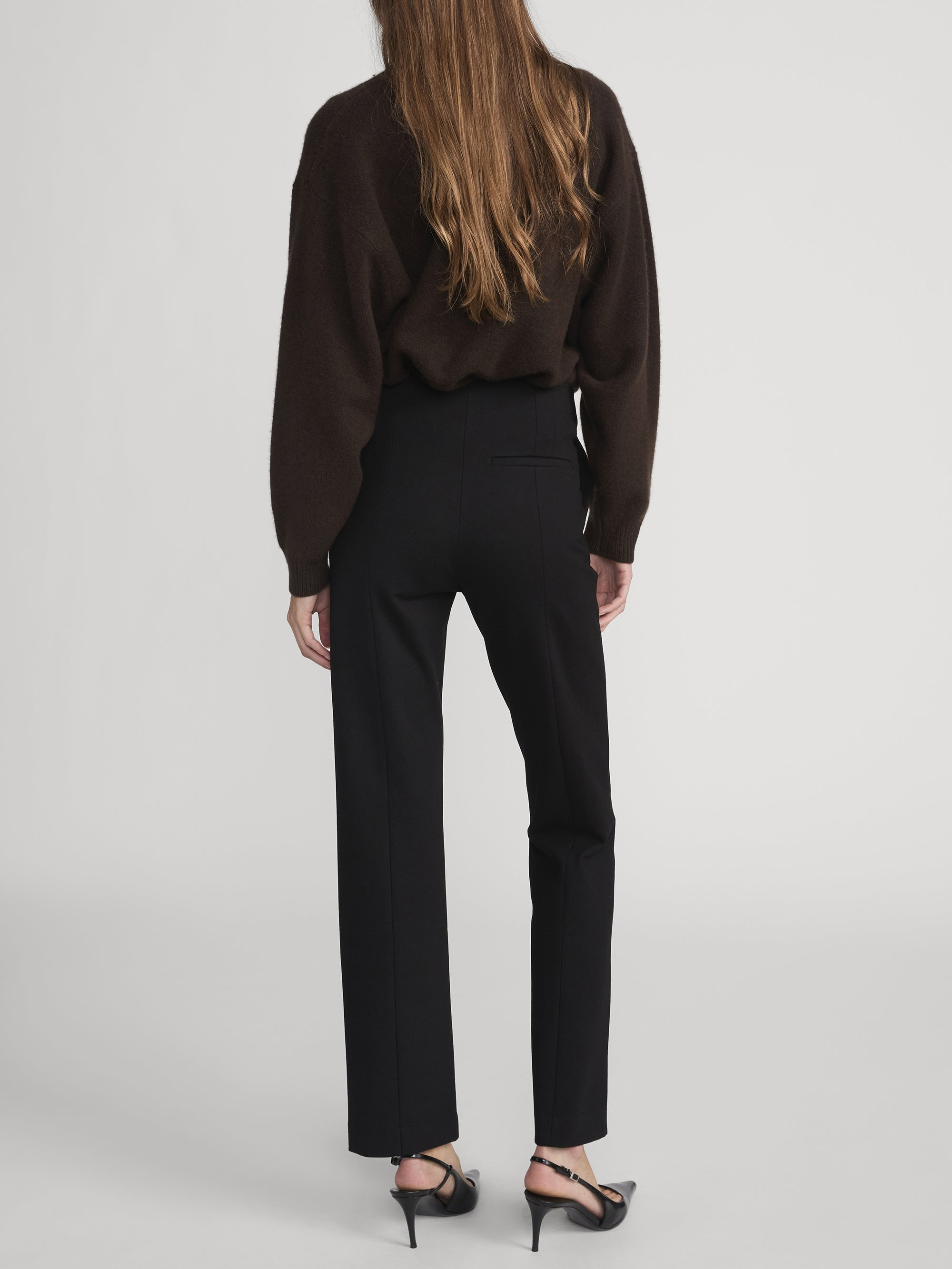 The Sleek Trouser in Black - 6